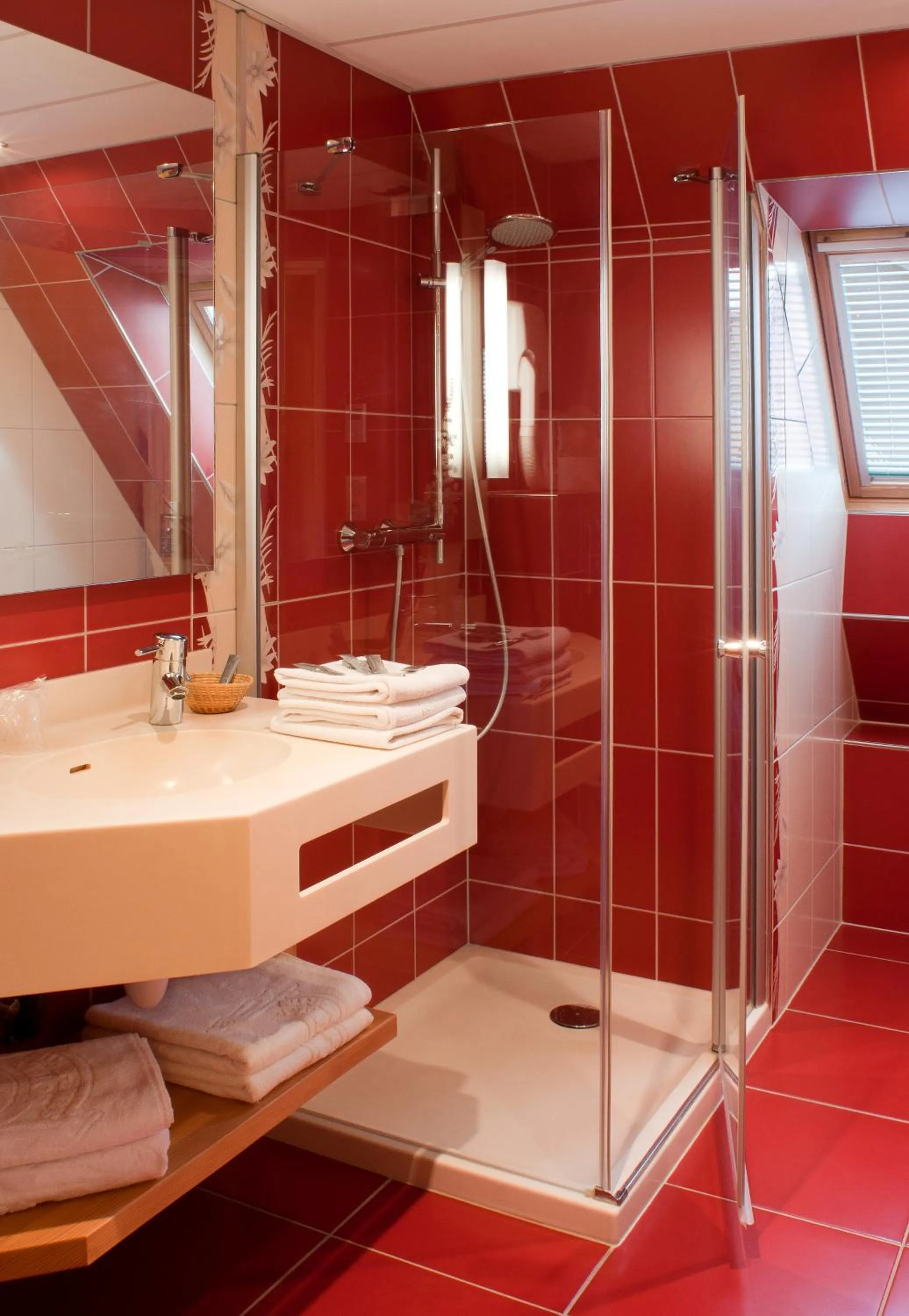 Bathroom in Hotel Saint-Martin