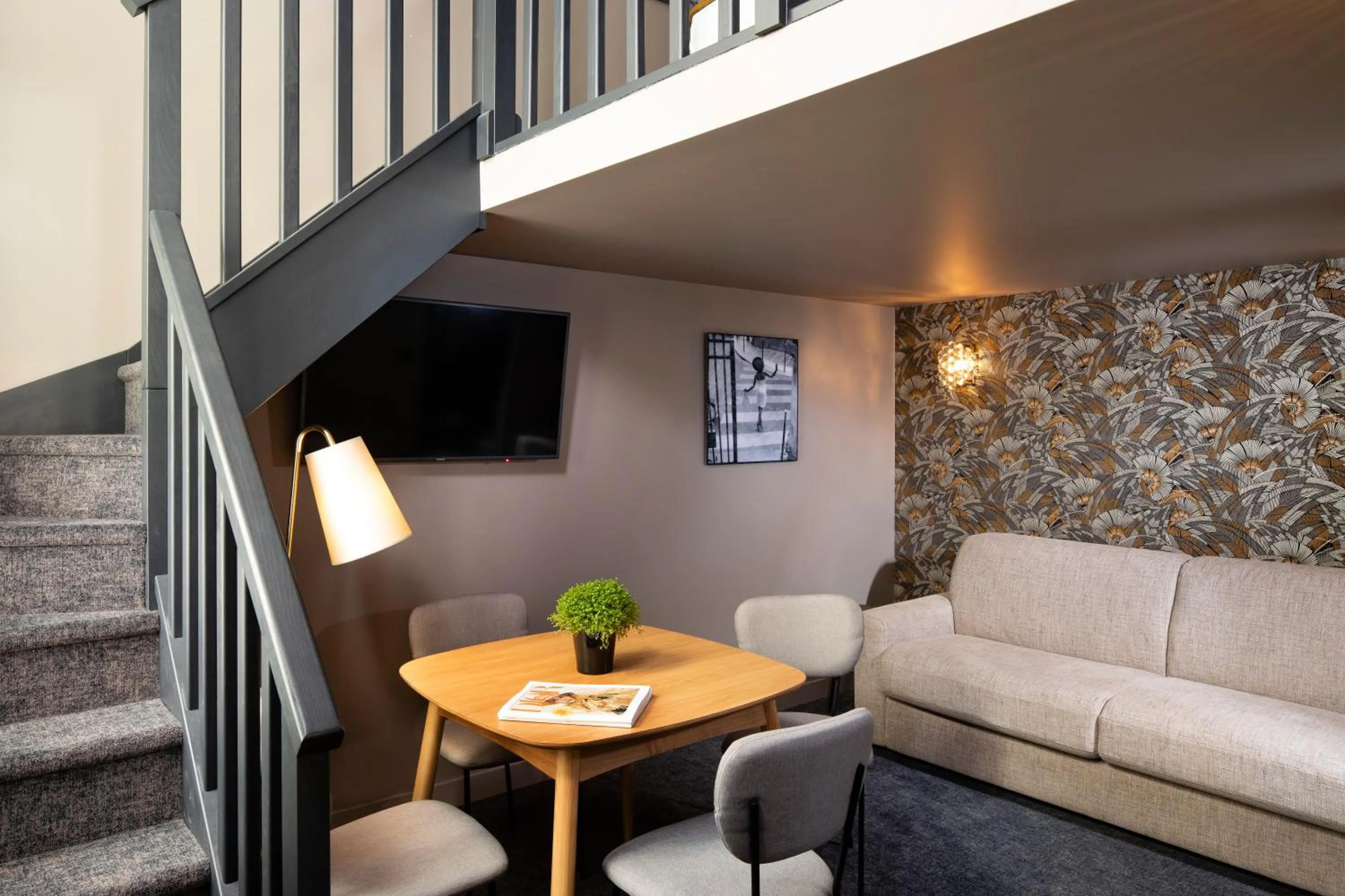 Seating area in Rayz Eiffel