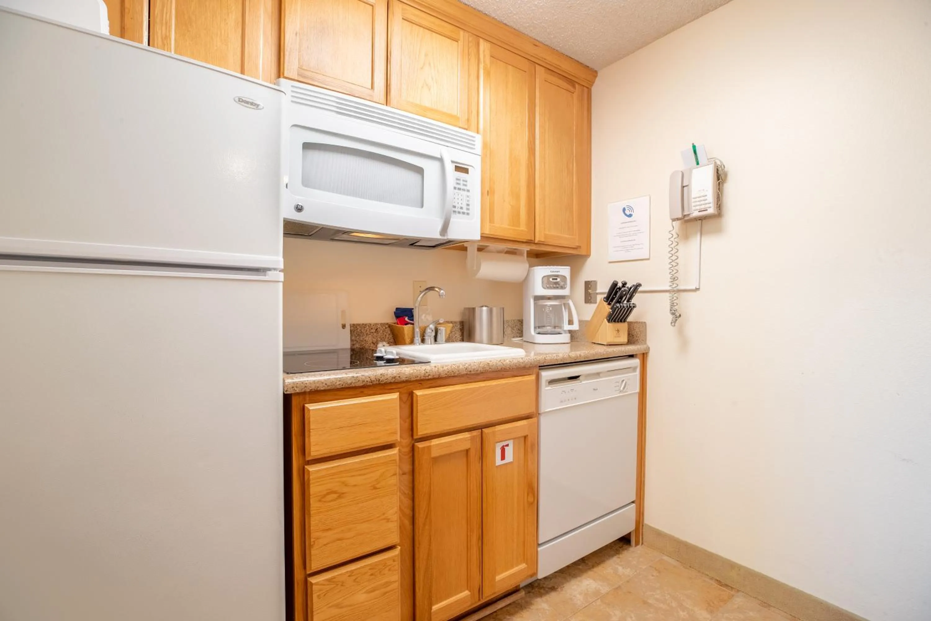 Kitchen or kitchenette in Heidelberg Inn & Resort