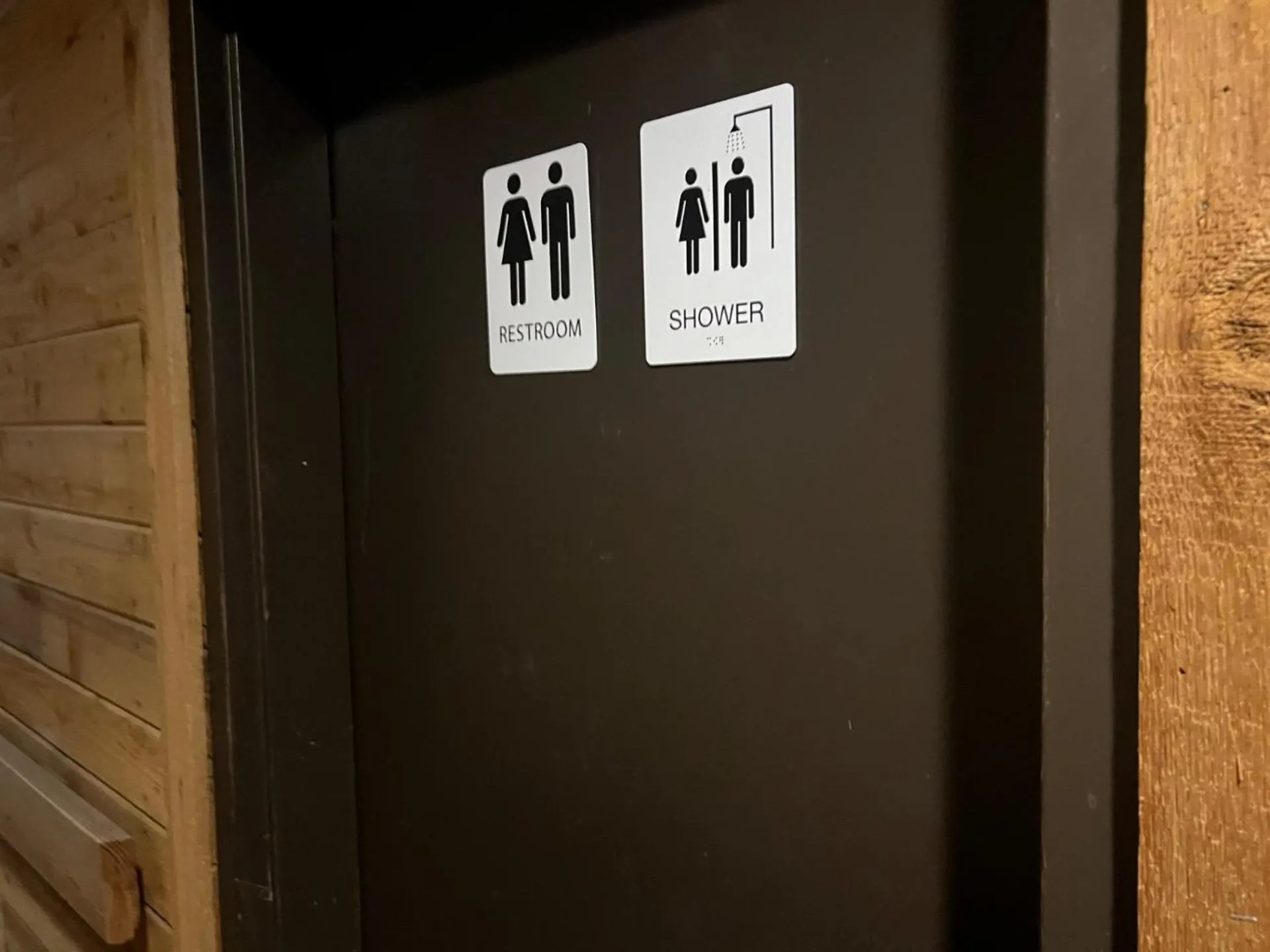 Bathroom in Heidelberg Inn & Resort