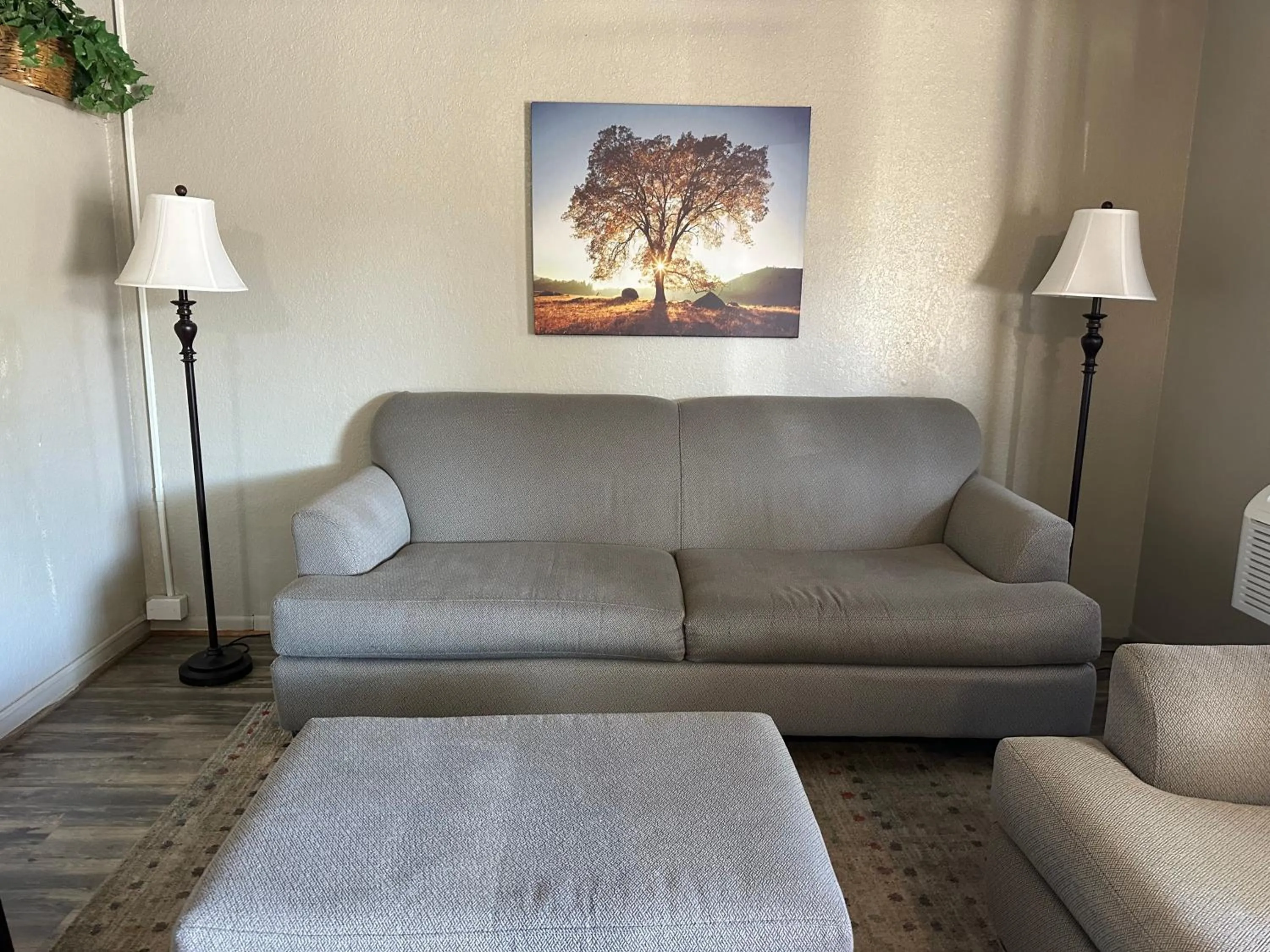 Sunset Inn and Suites