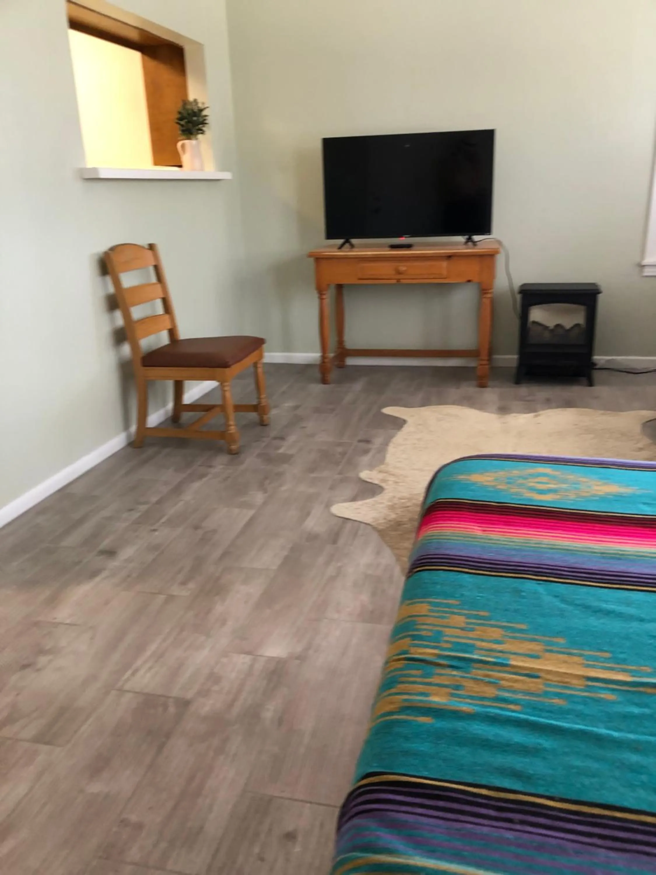 Sunset Inn and Suites