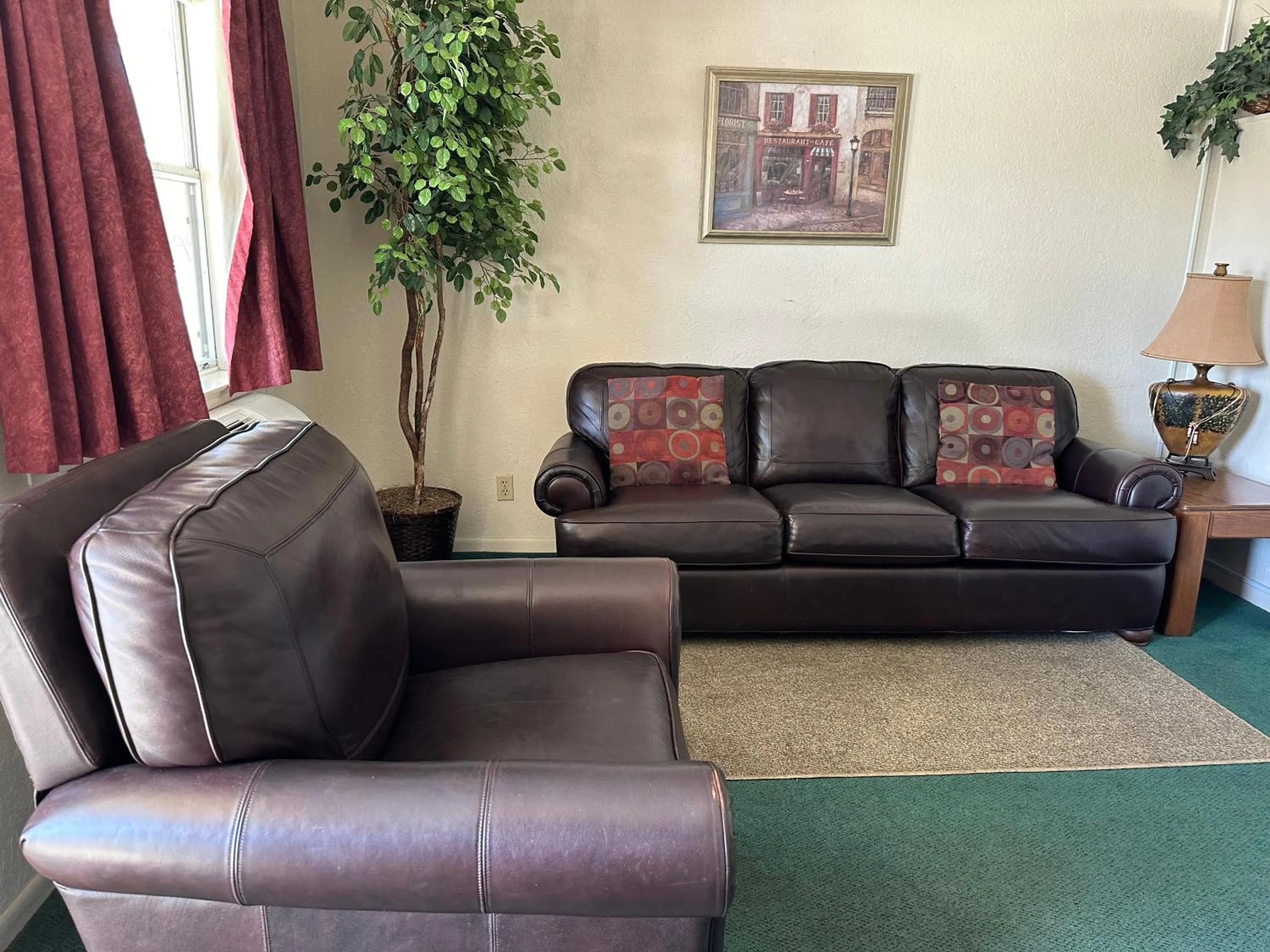 Sunset Inn and Suites