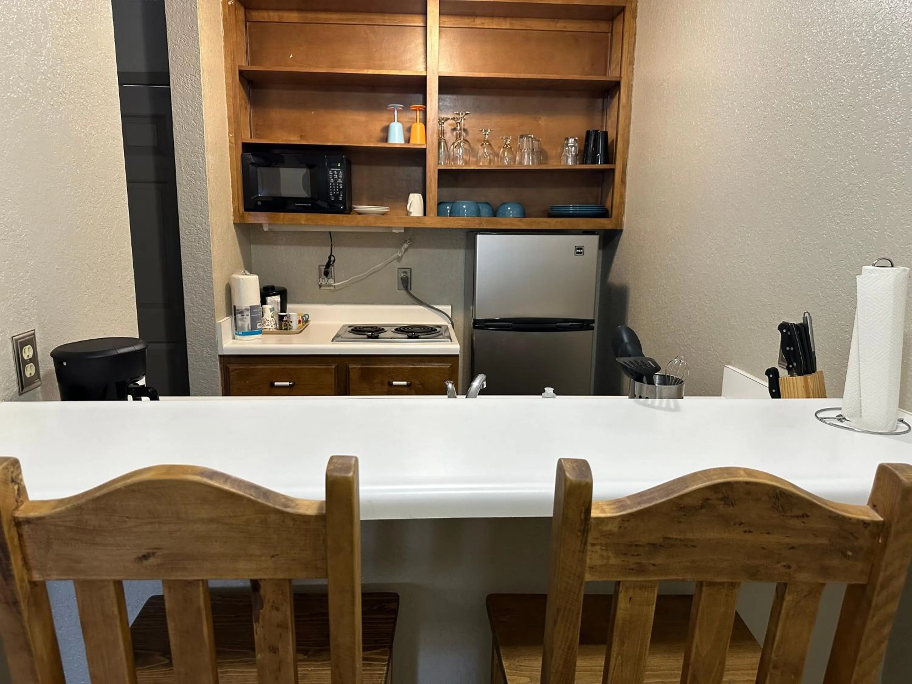 Sunset Inn and Suites