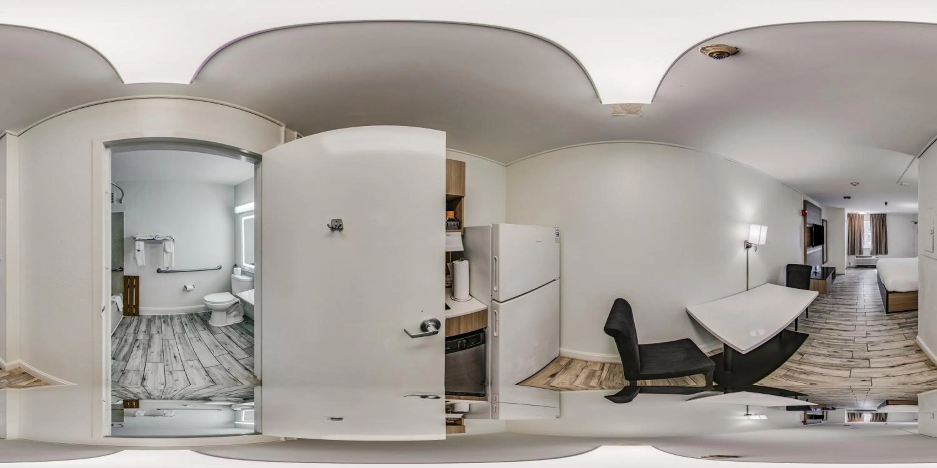 Photo of the whole room in MainStay Suites Knoxville - Cedar Bluff