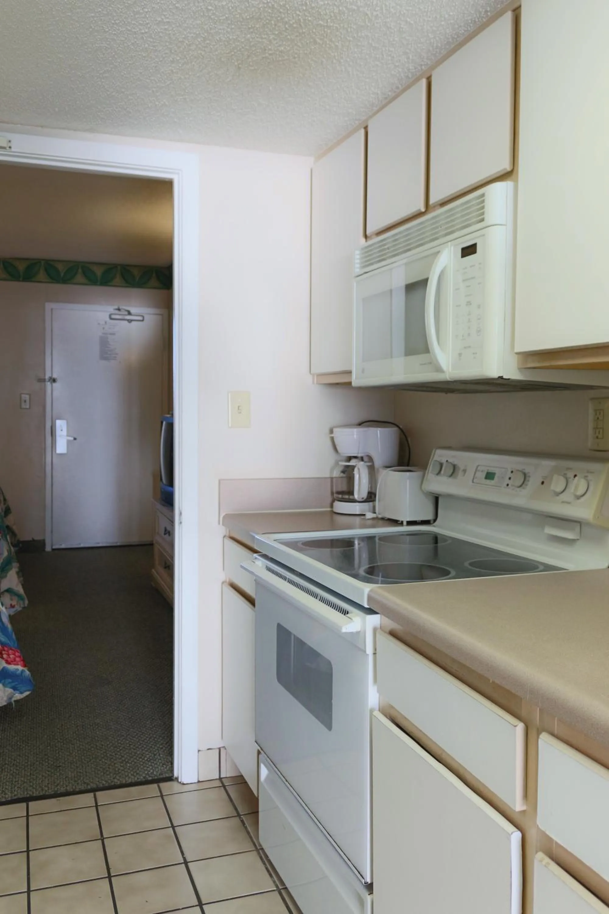 Kitchen or kitchenette in Sea Dip Oceanfront