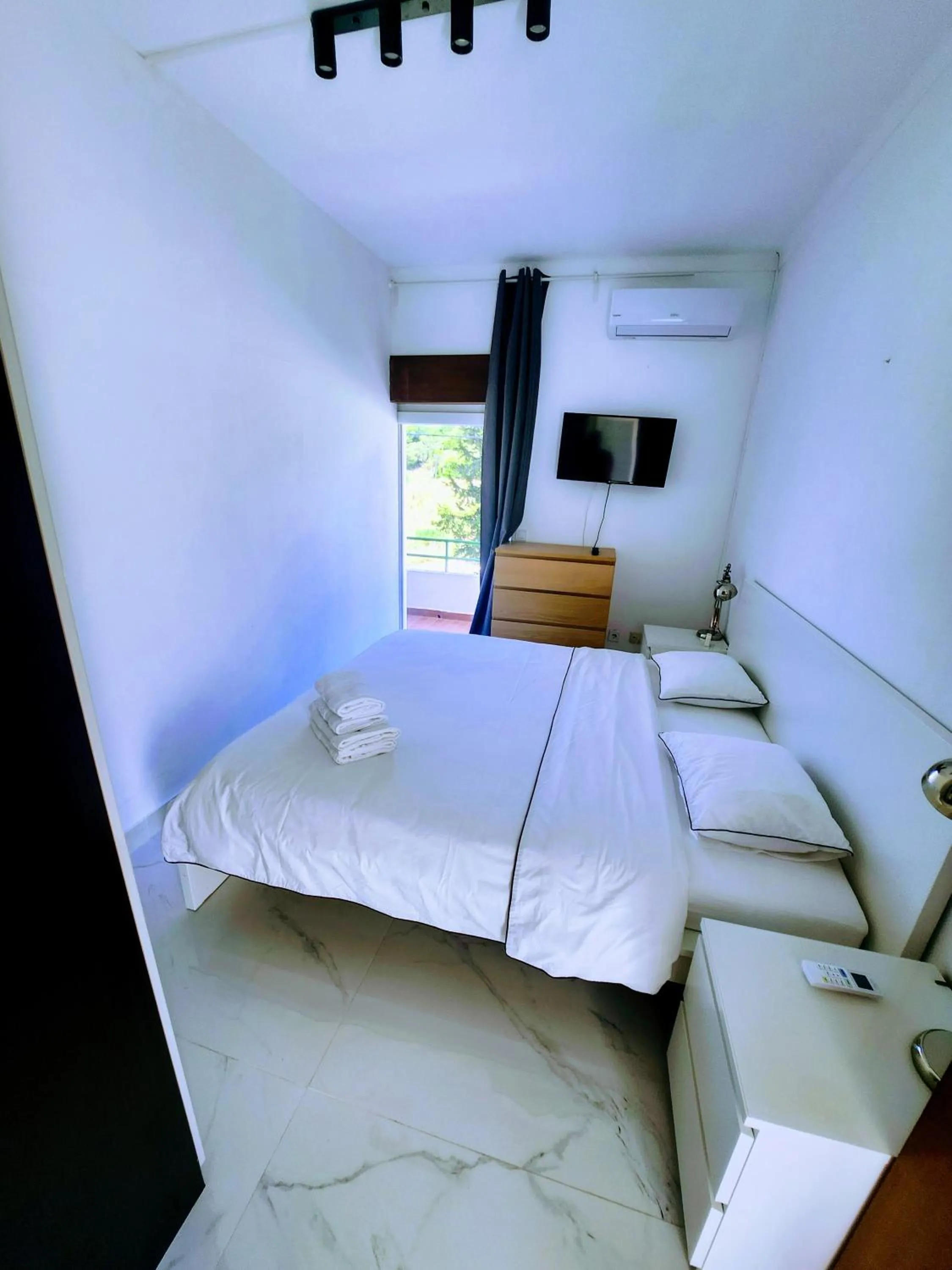 Bedroom, Bed in AAA Ana Albufeira Apartments