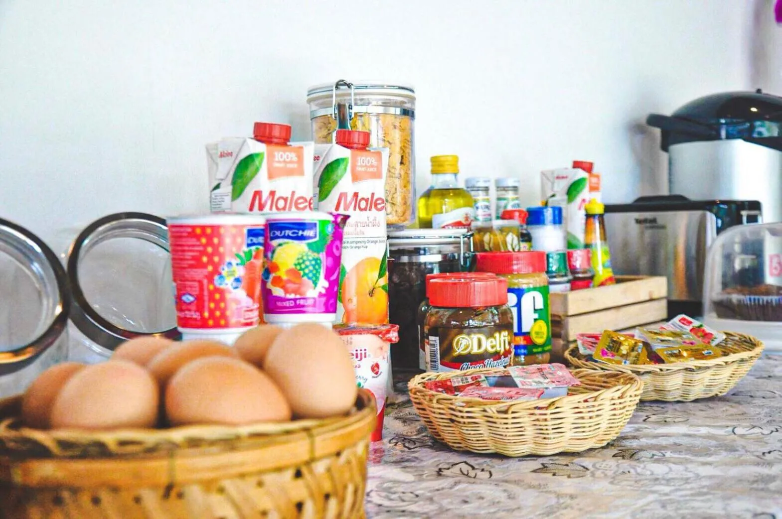 Asian breakfast in The Eight Ratvithi House
