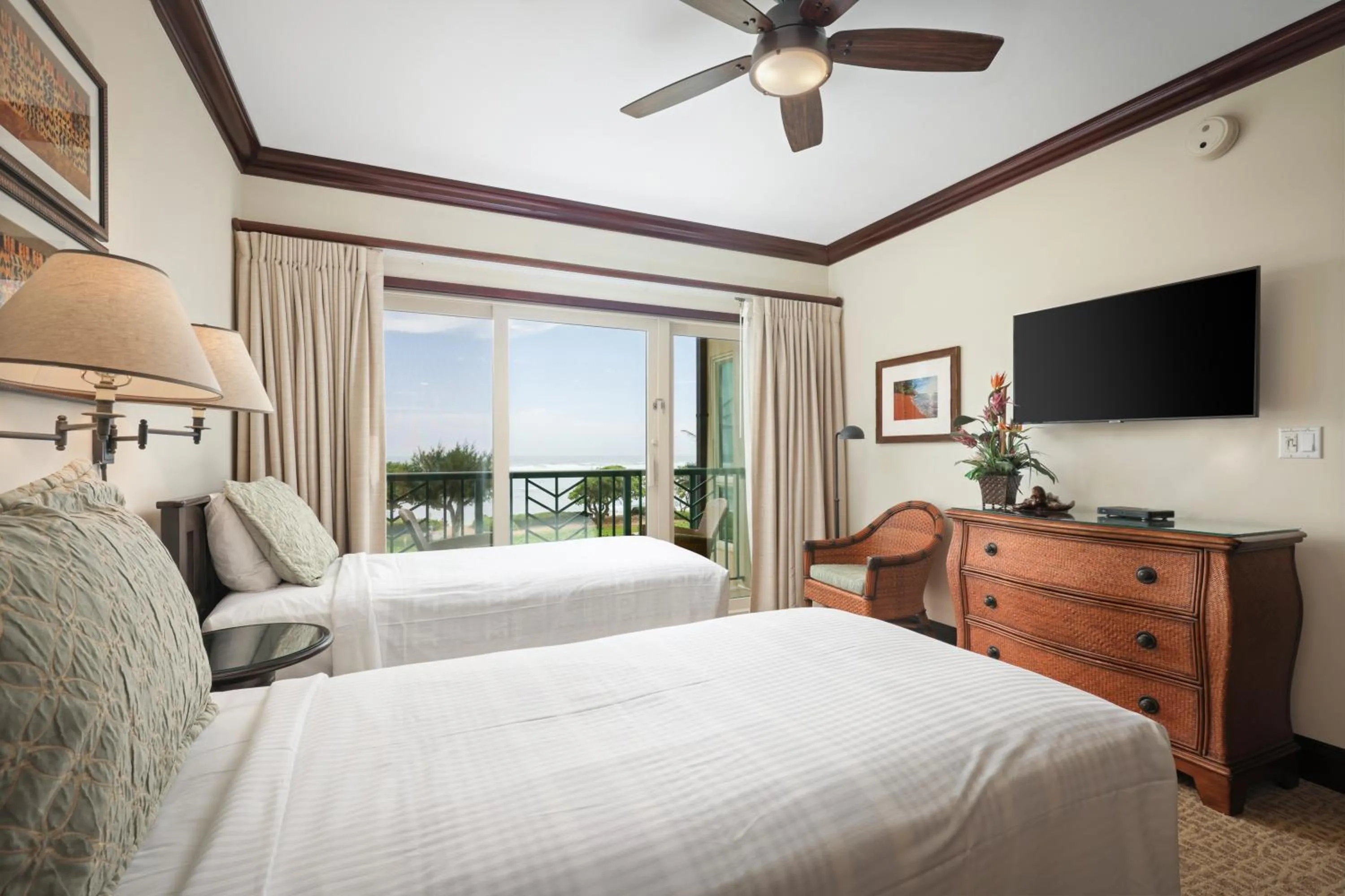 Bedroom, Bed in Waipouli Beach Resort and Spa Kauai by OUTRIGGER