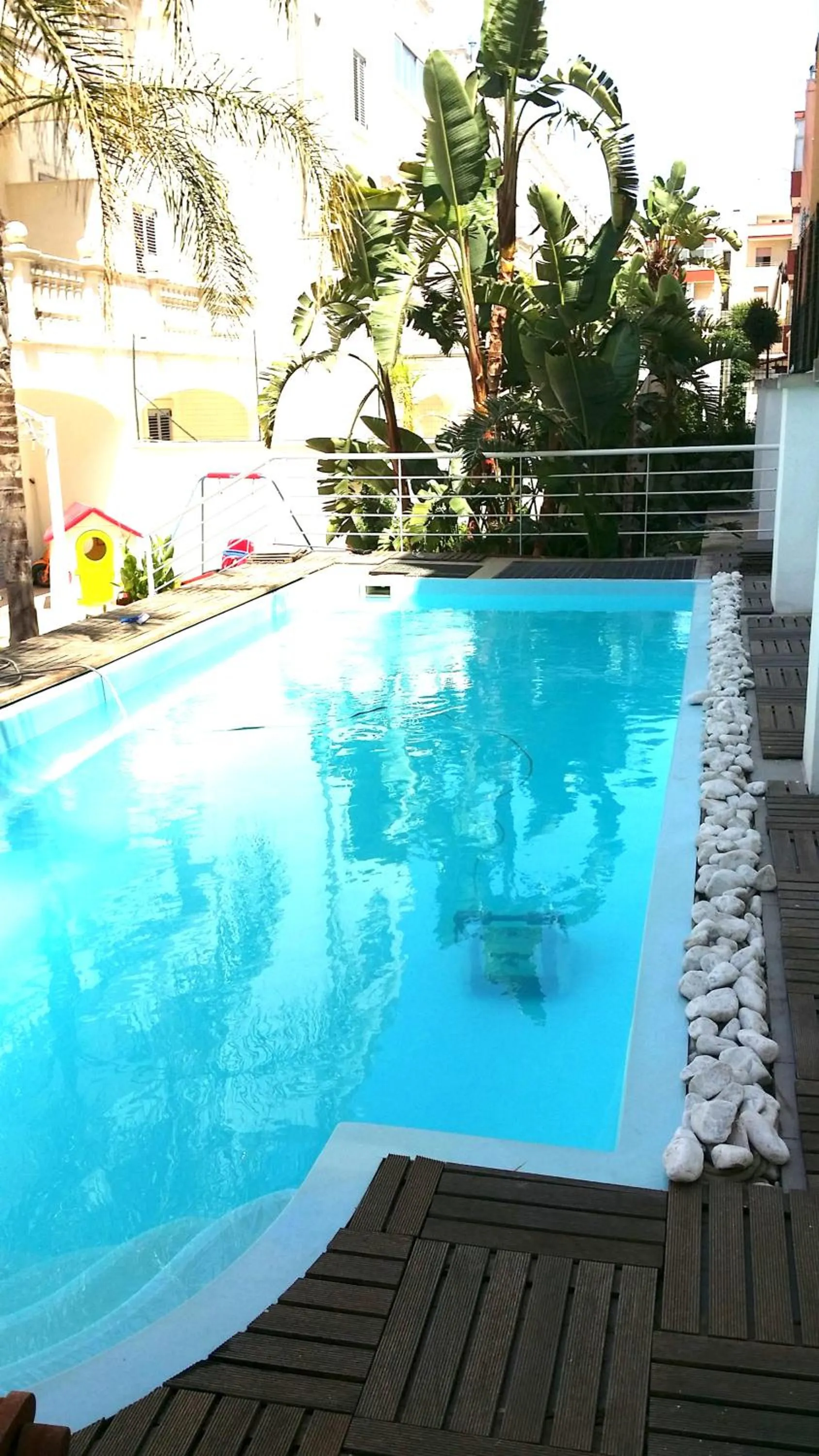 Hot Tub in Sea Garden - Gallipoli