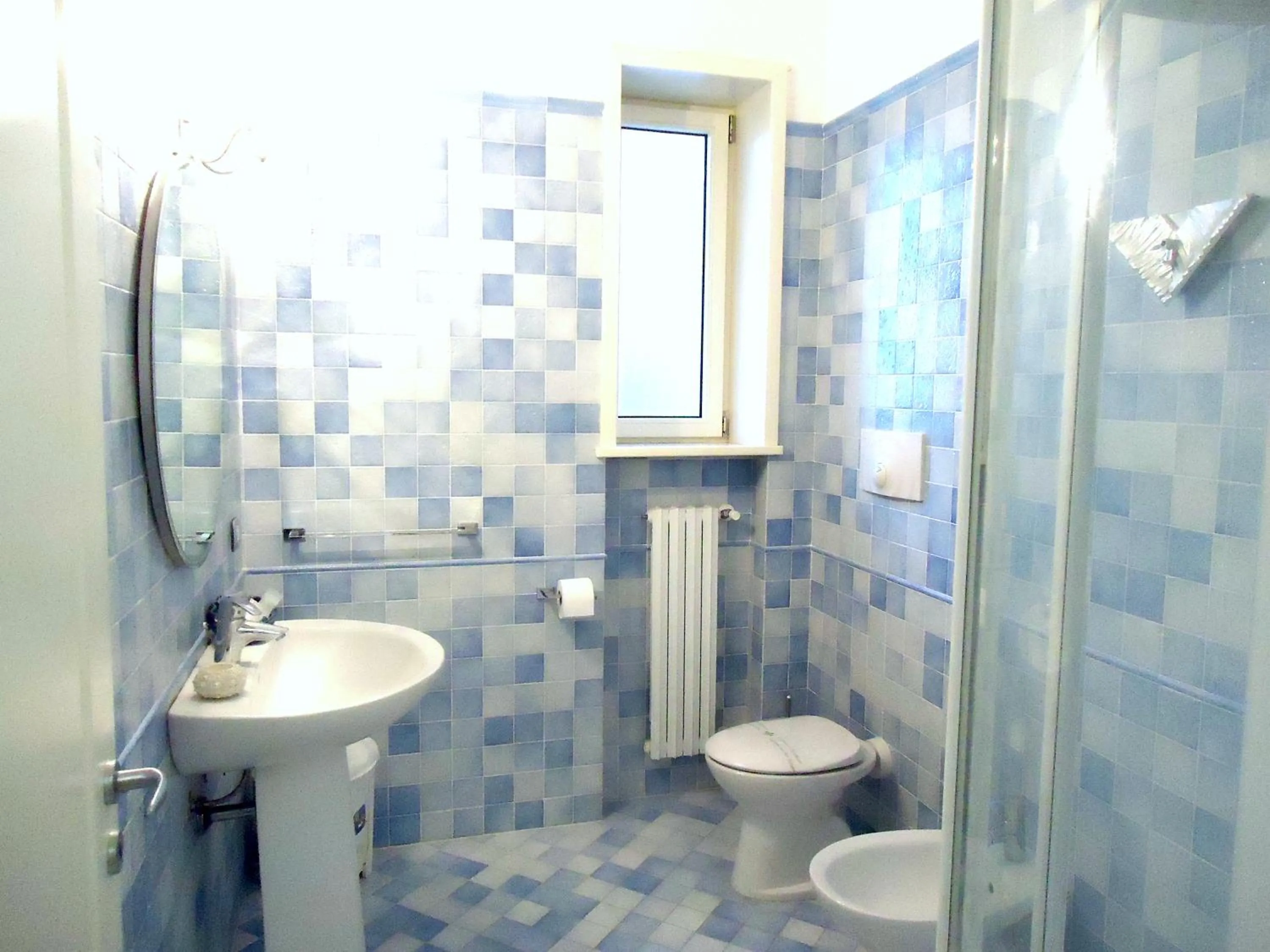 Shower in Sea Garden - Gallipoli