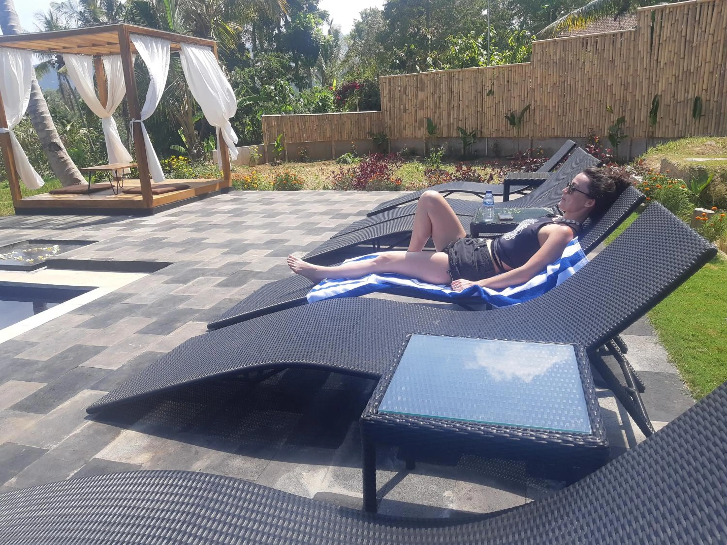 People in Bali De Pardis Cottage