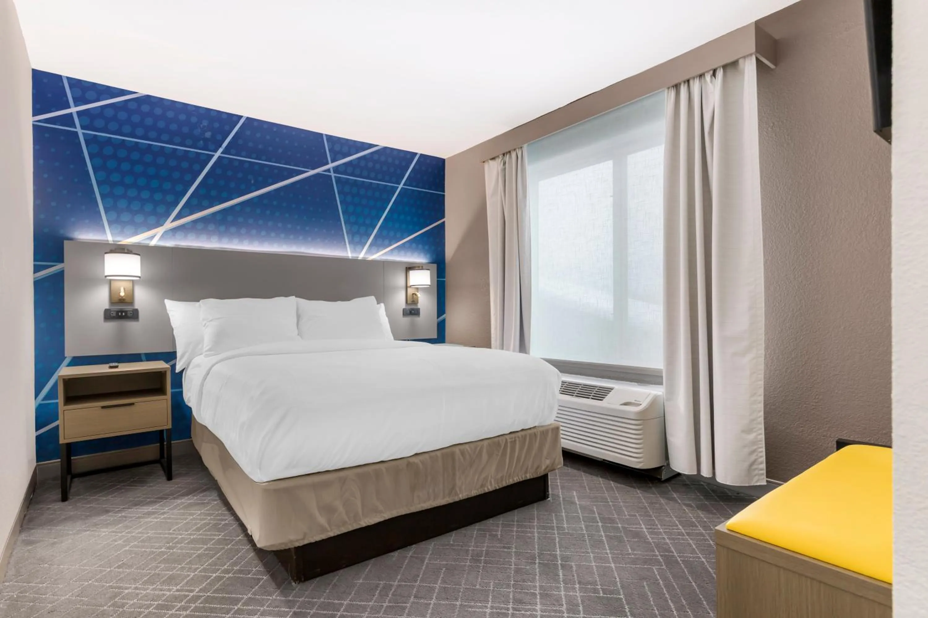 Bed in Comfort Inn & Suites