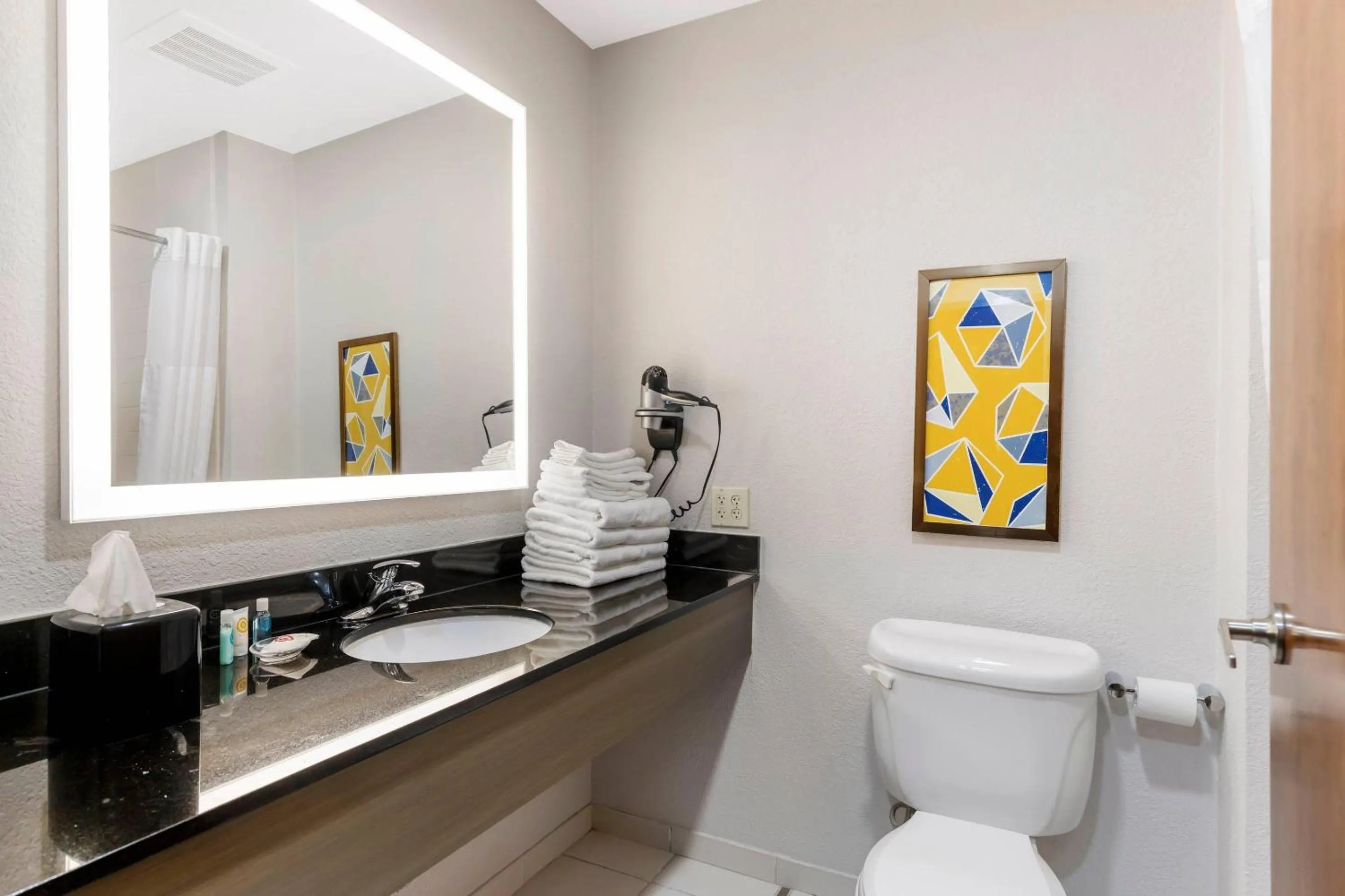 Bedroom in Comfort Inn & Suites