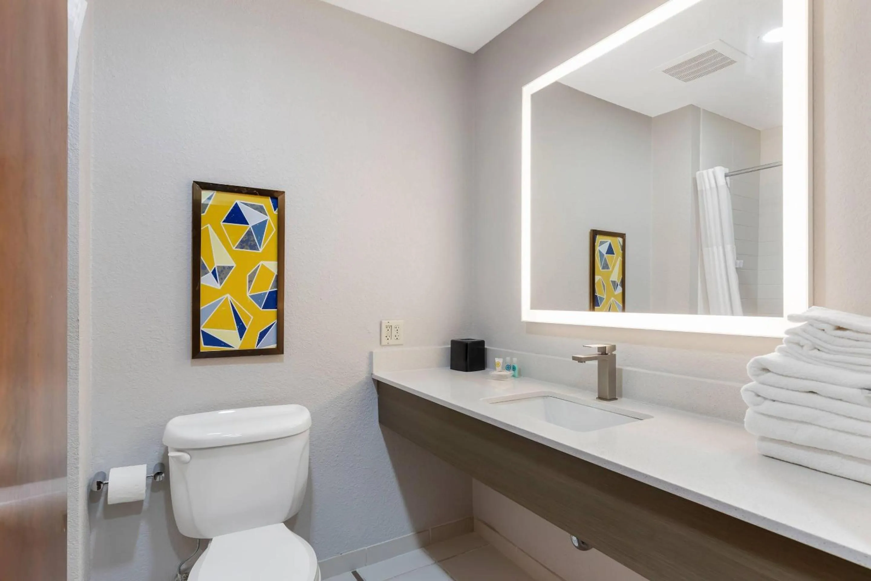 Bedroom in Comfort Inn & Suites