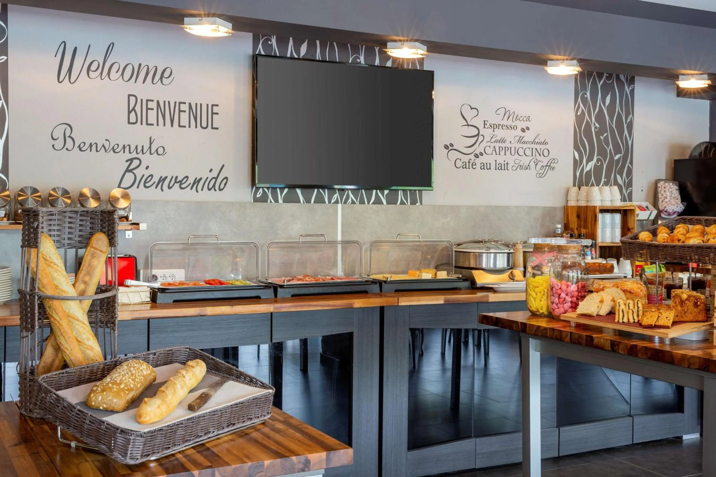 Breakfast in Sure Hotel by Best Western Lille Tourcoing Ex Hotel Garden