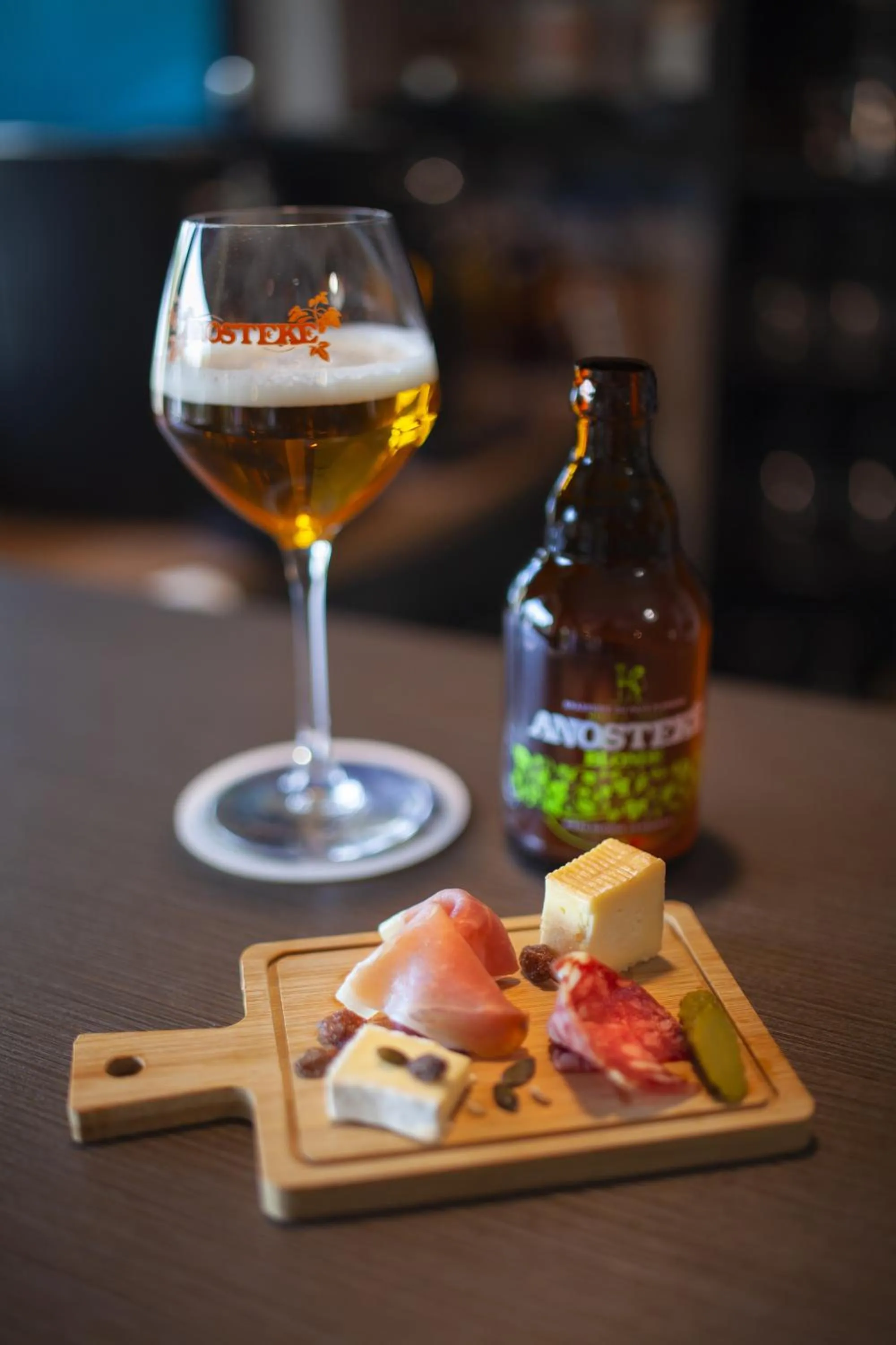 Food and drinks in Sure Hotel by Best Western Lille Tourcoing Ex Hotel Garden