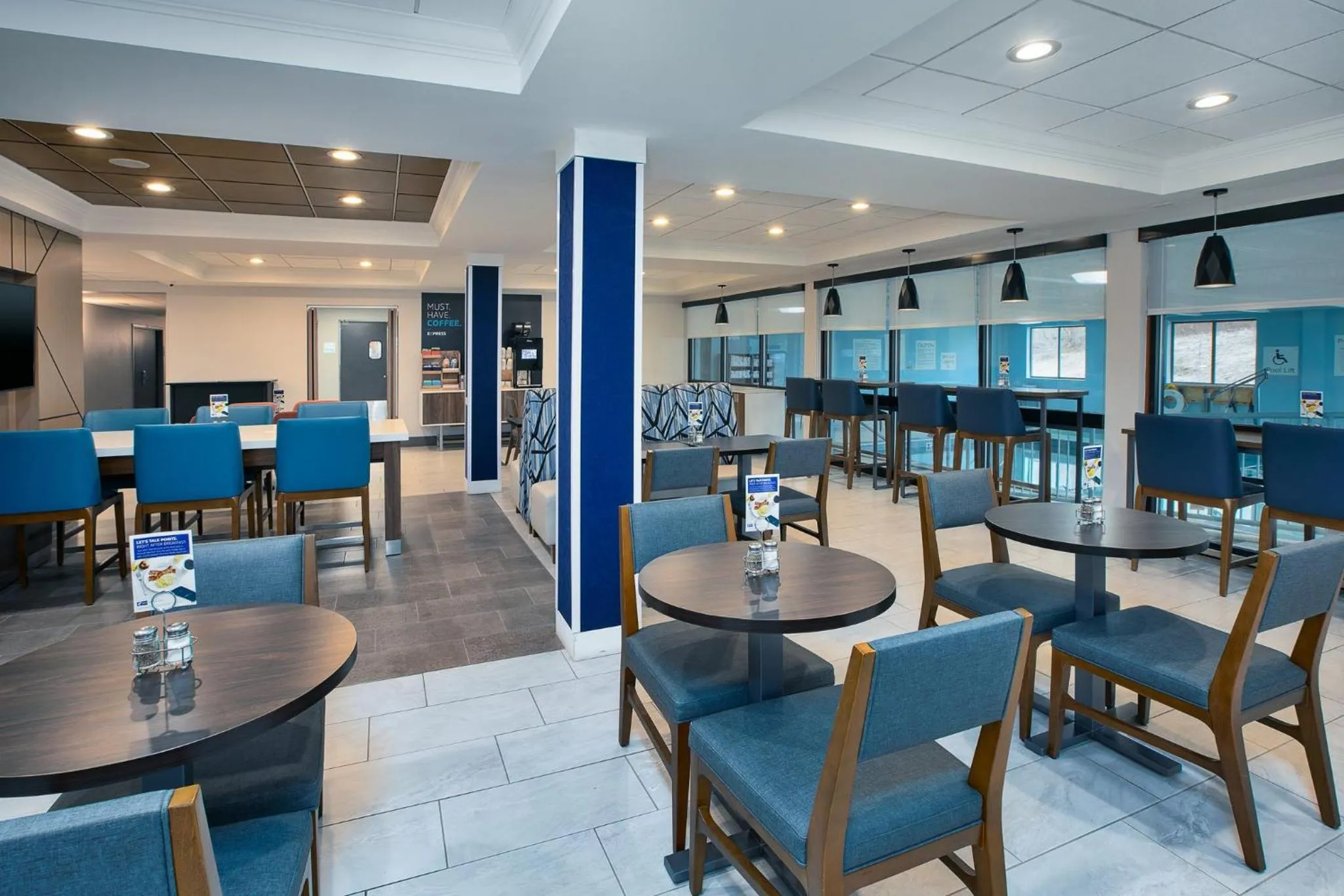 Breakfast in Holiday Inn Express Sault Ste Marie by IHG