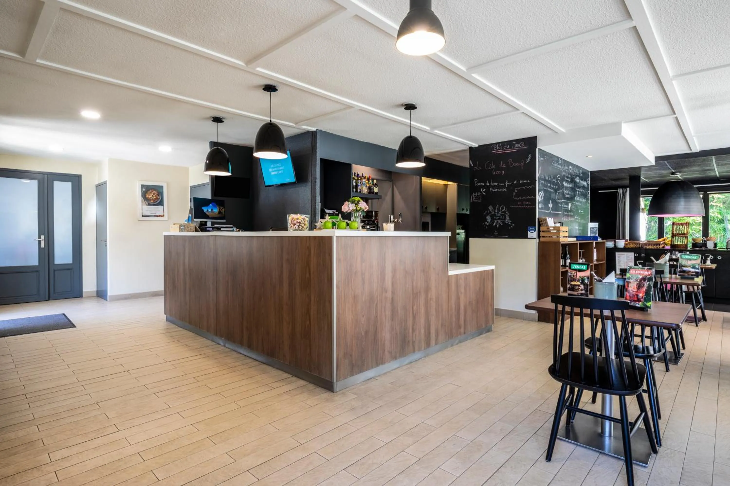 Restaurant/places to eat in Hôtel Campanile Strasbourg Aéroport Lingolsheim