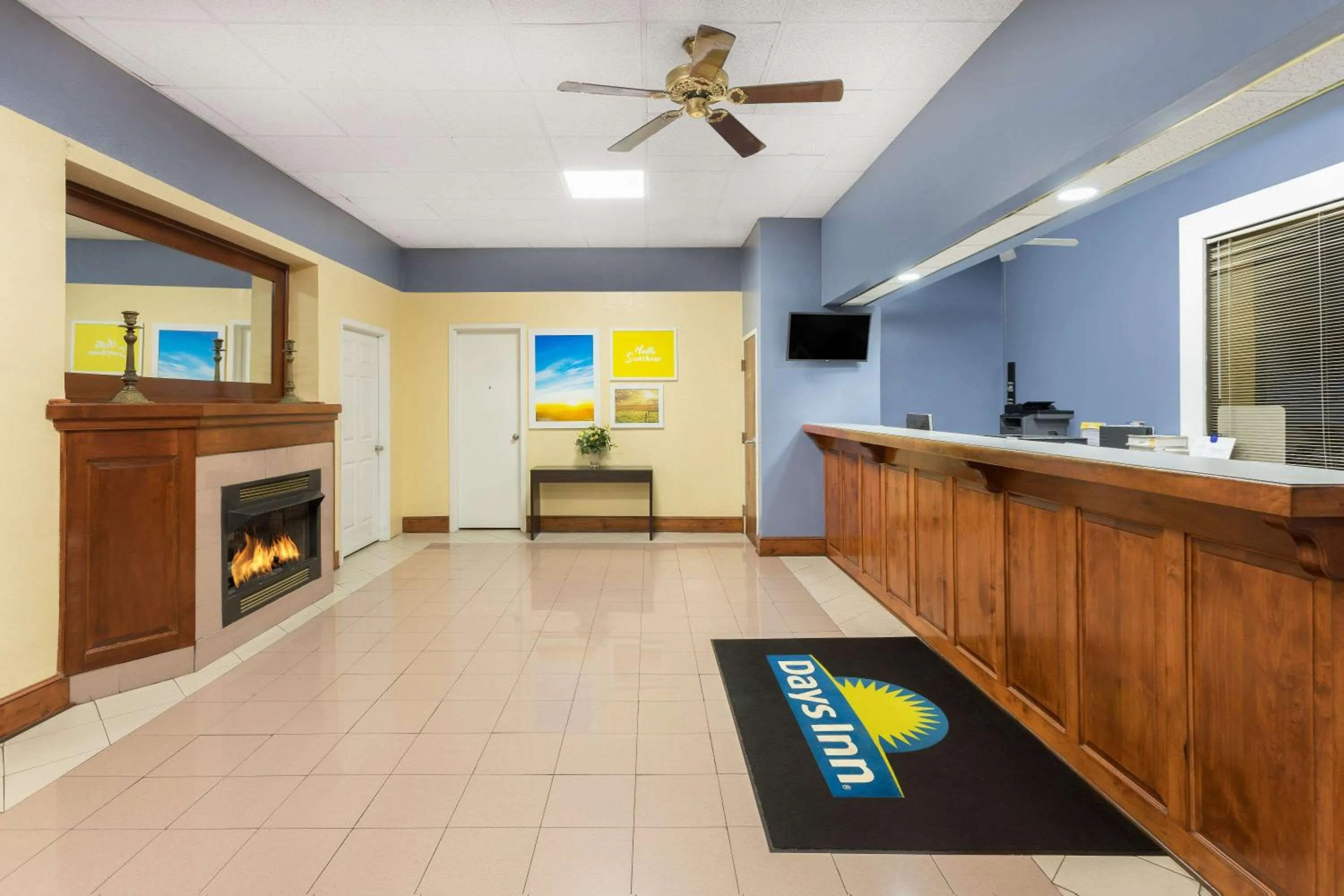 Lobby or reception in Days Inn by Wyndham Orangeburg South