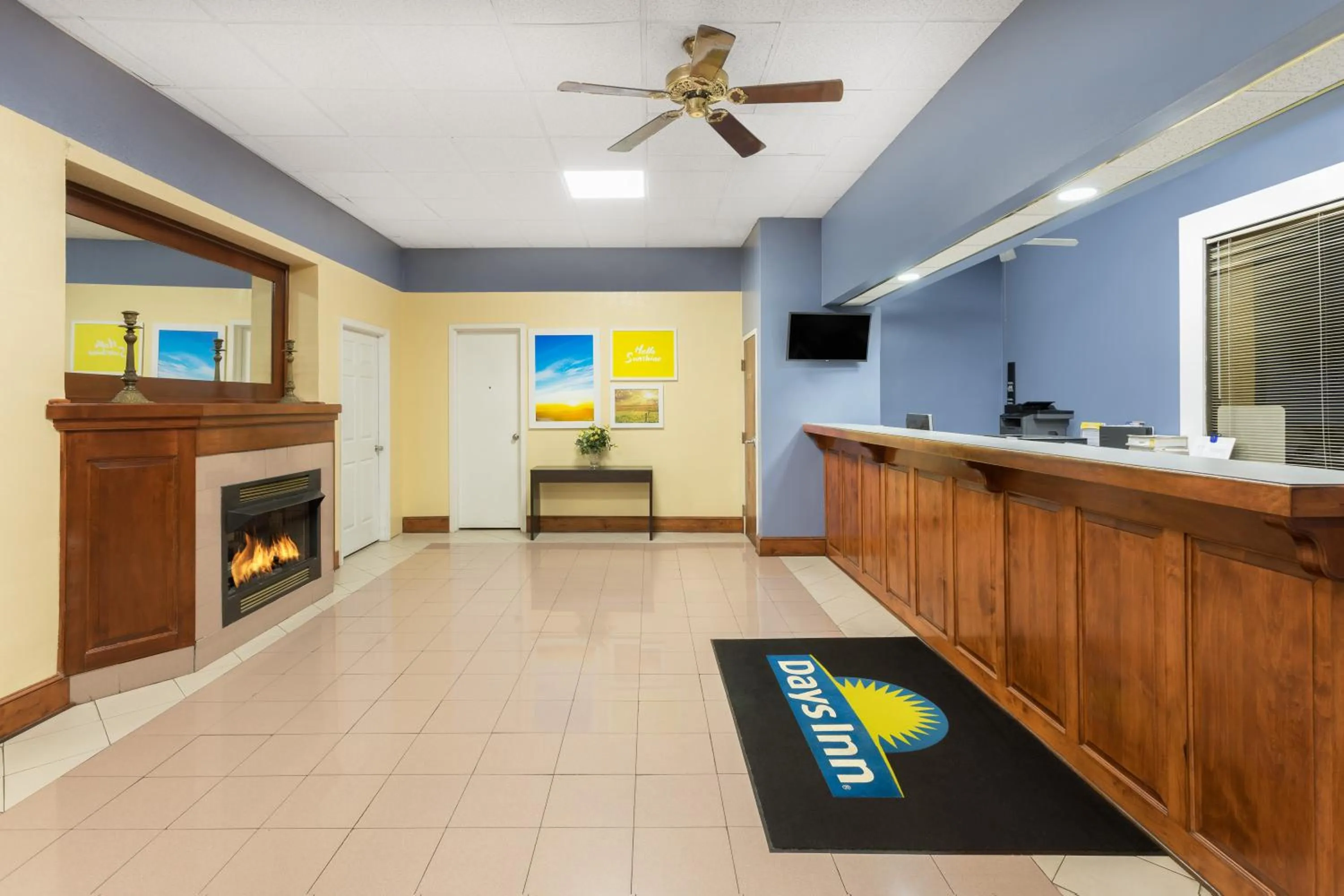 Lobby or reception in Days Inn by Wyndham Orangeburg South