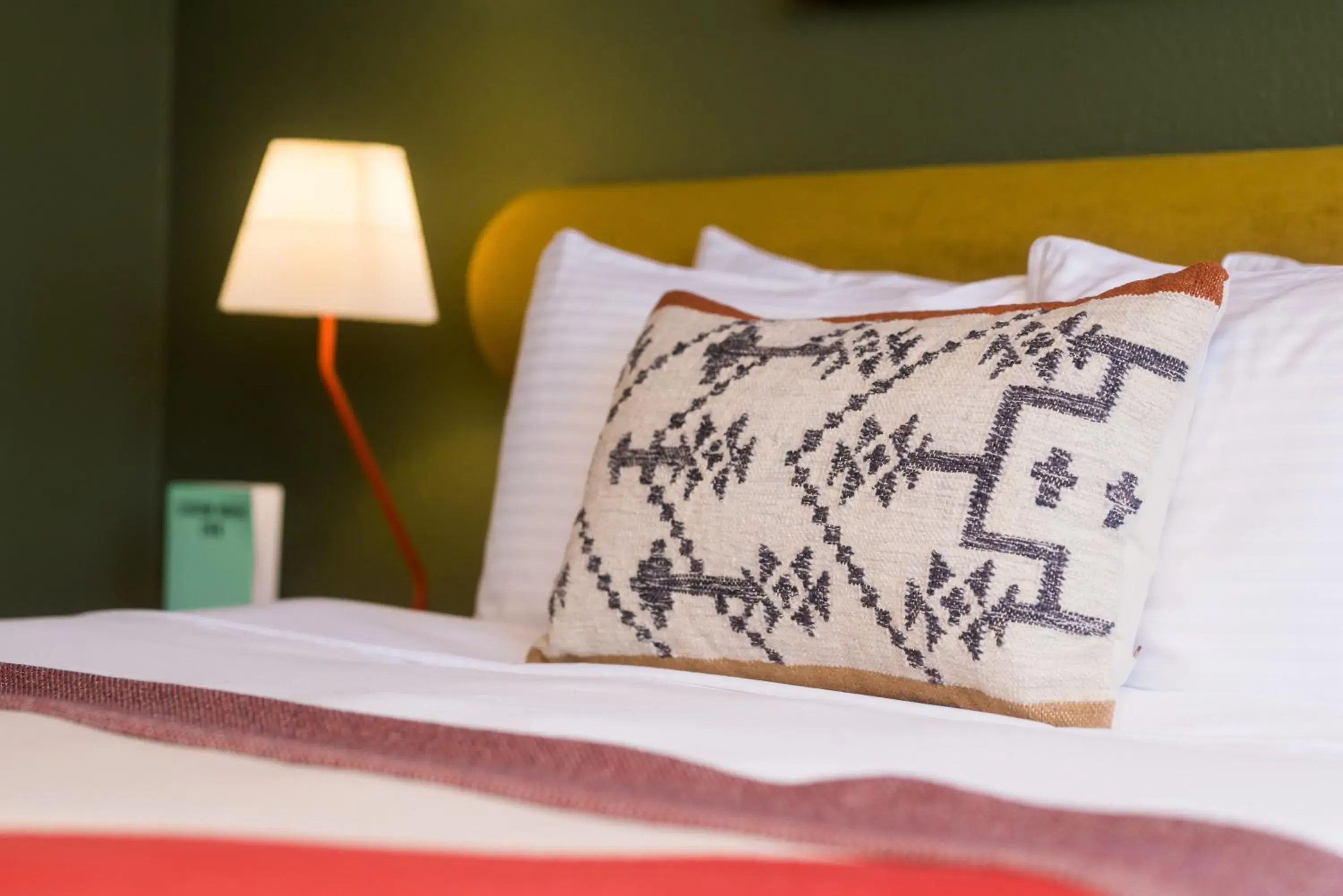 Cozy King in Station House Inn South Lake Tahoe Cozy King in Station House Inn South Lake Tahoe