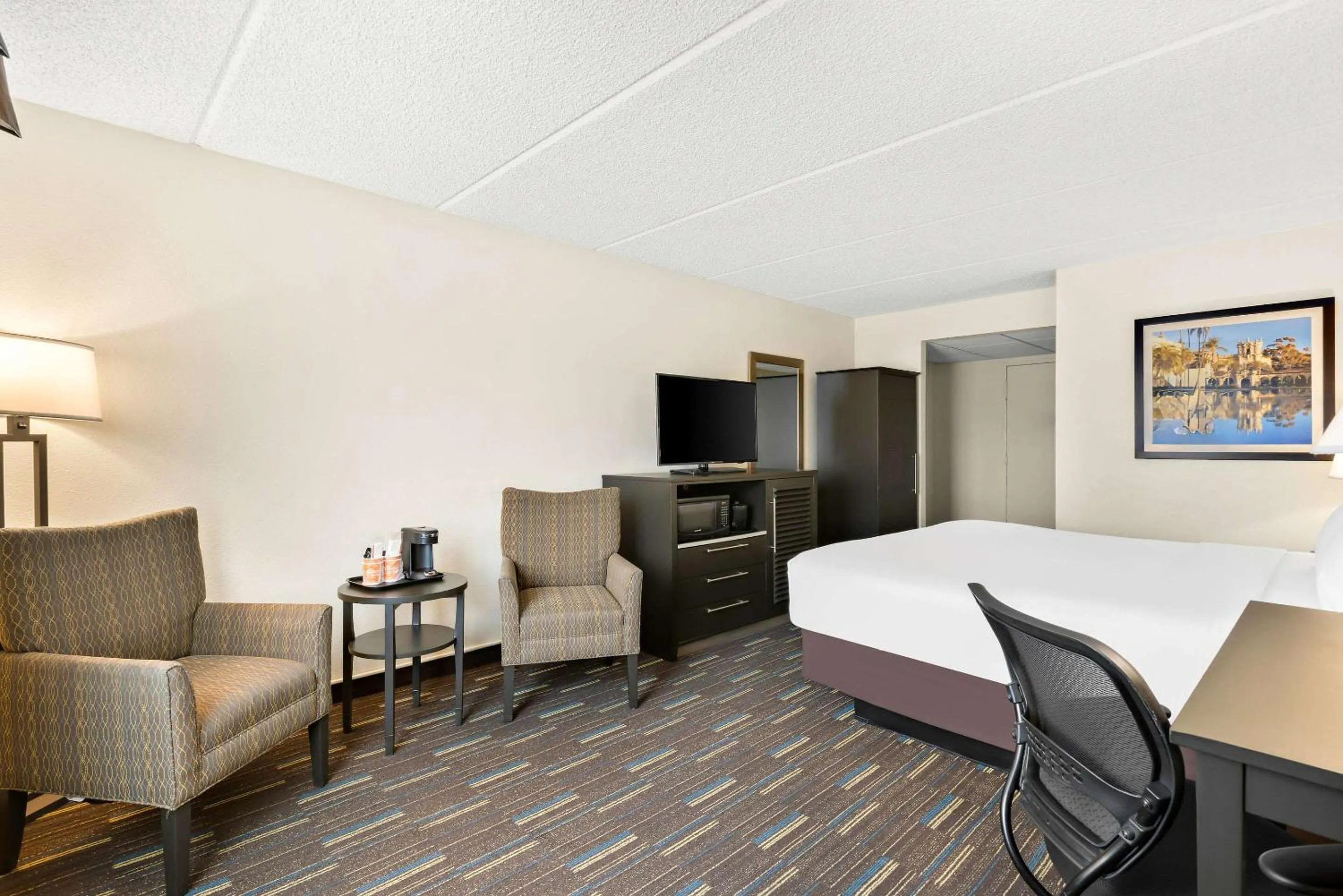 Bedroom in Comfort Inn Chula Vista San Diego South