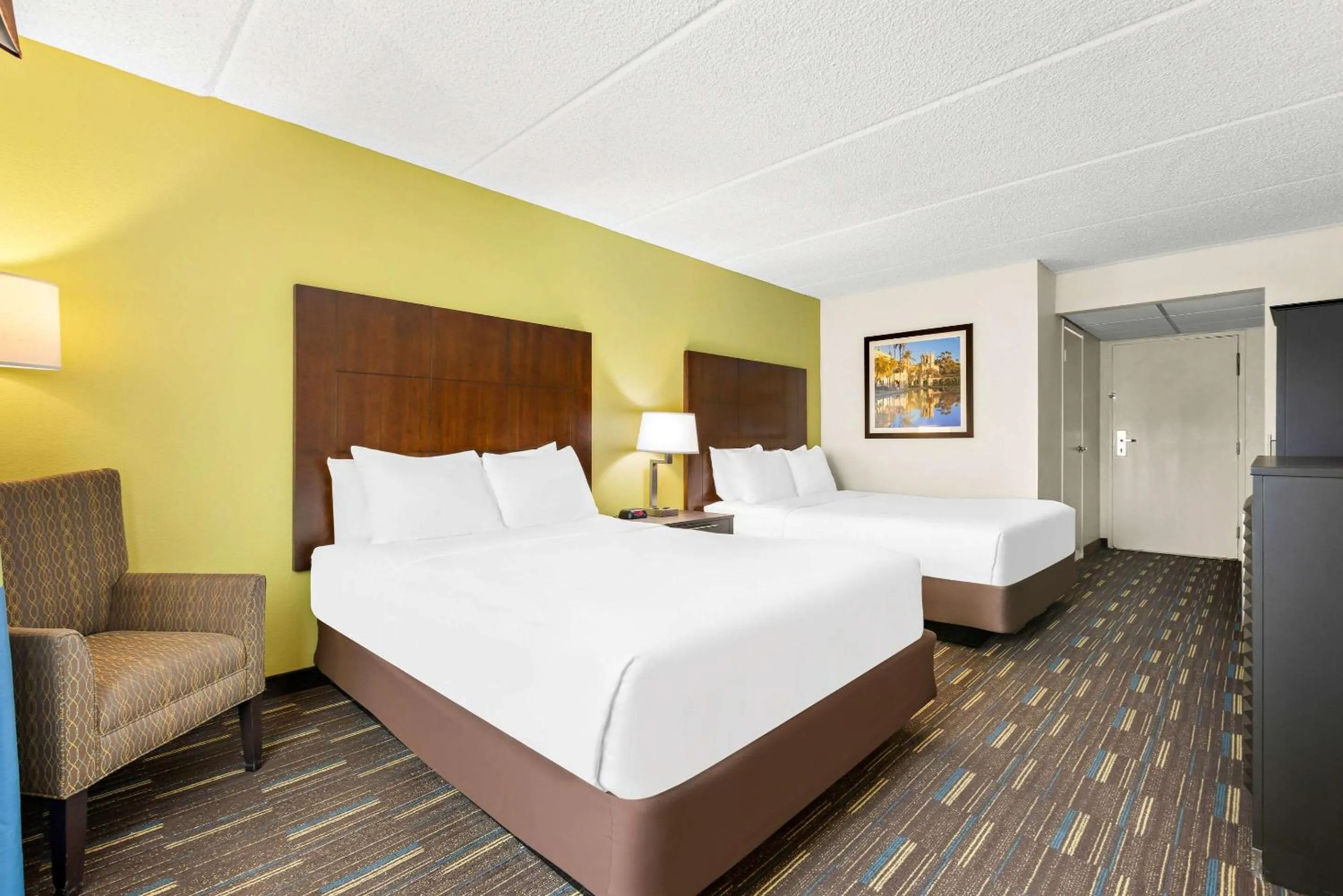 Bedroom, Bed in Comfort Inn Chula Vista San Diego South