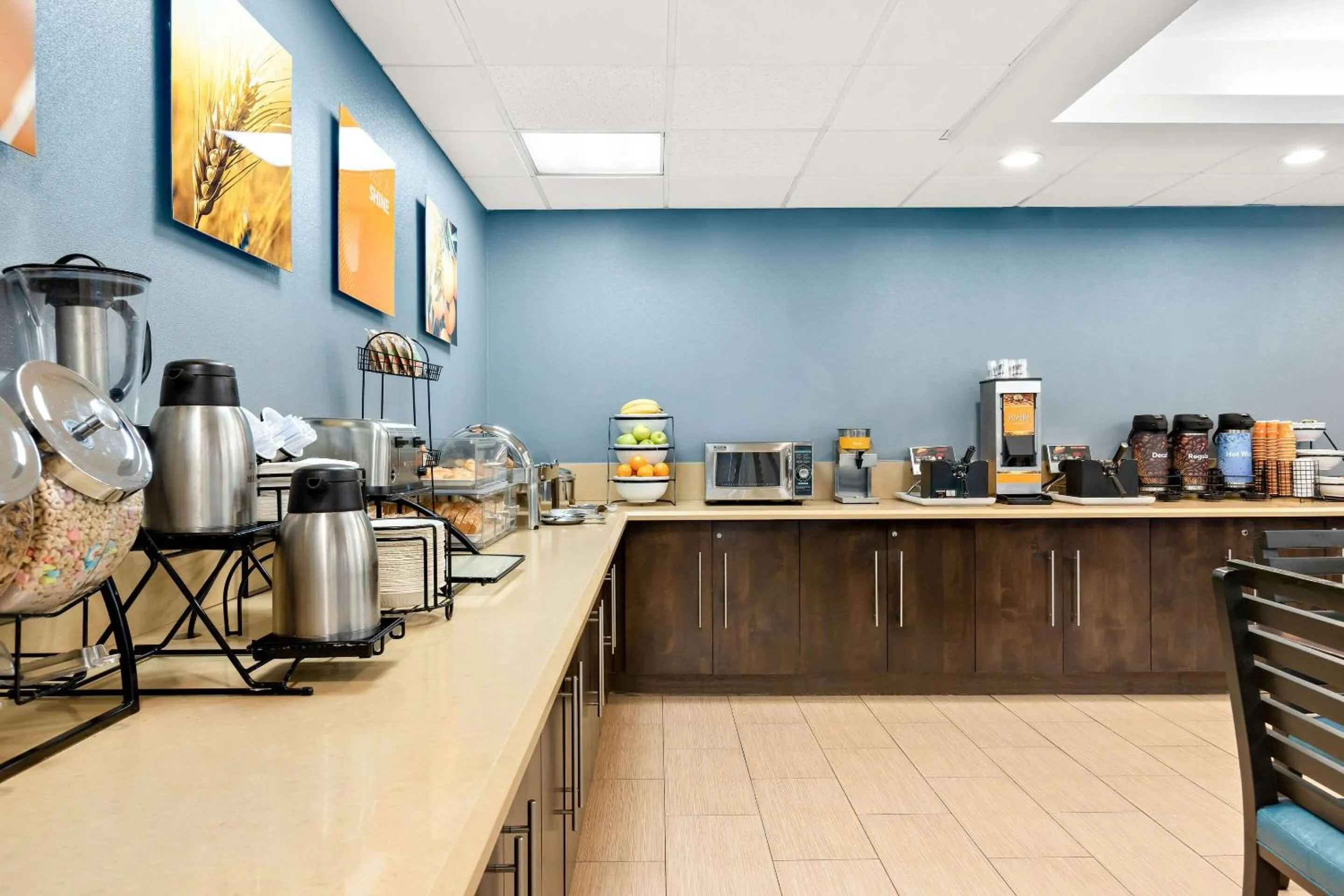 Breakfast in Comfort Inn Chula Vista San Diego South