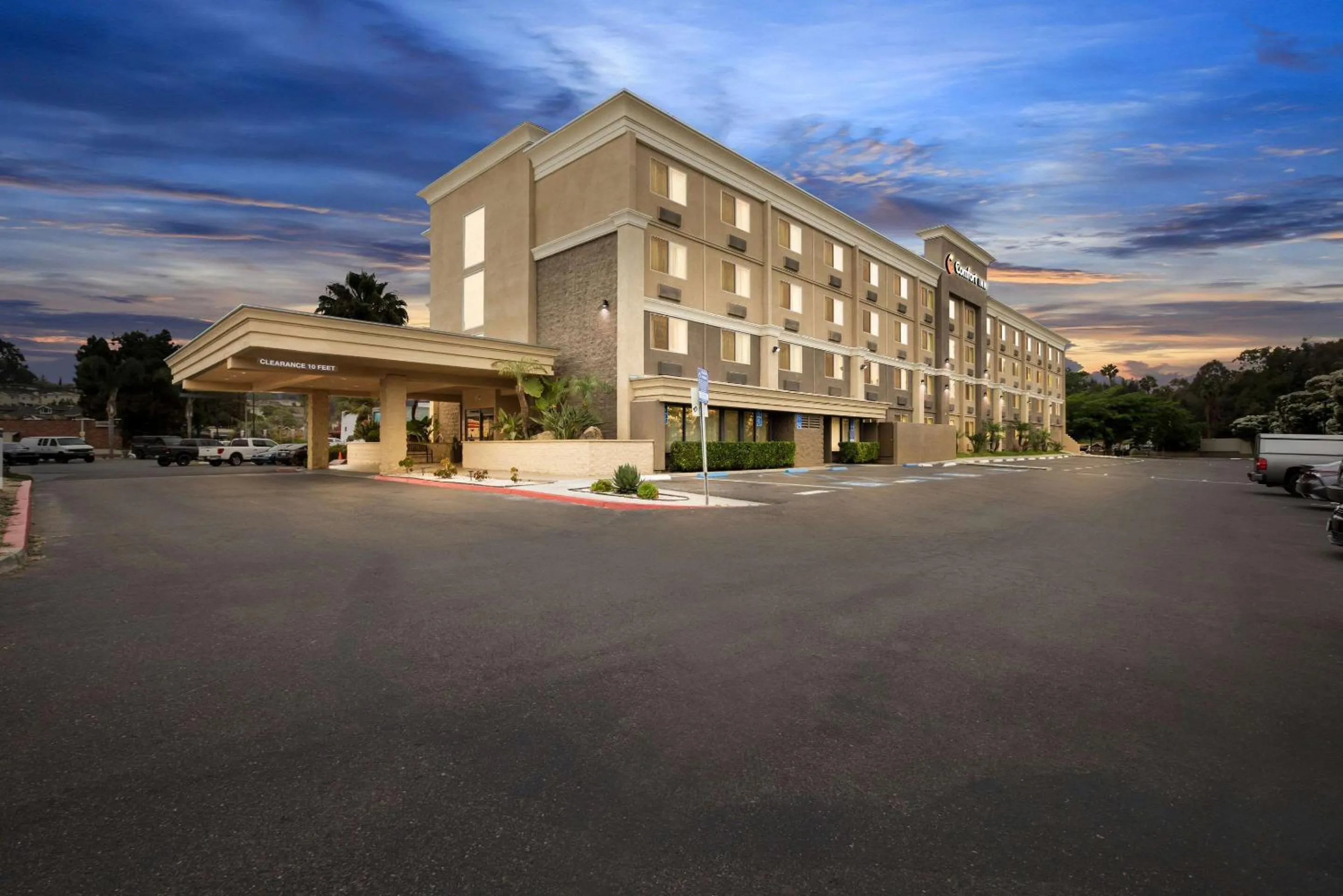 Property building in Comfort Inn Chula Vista San Diego South