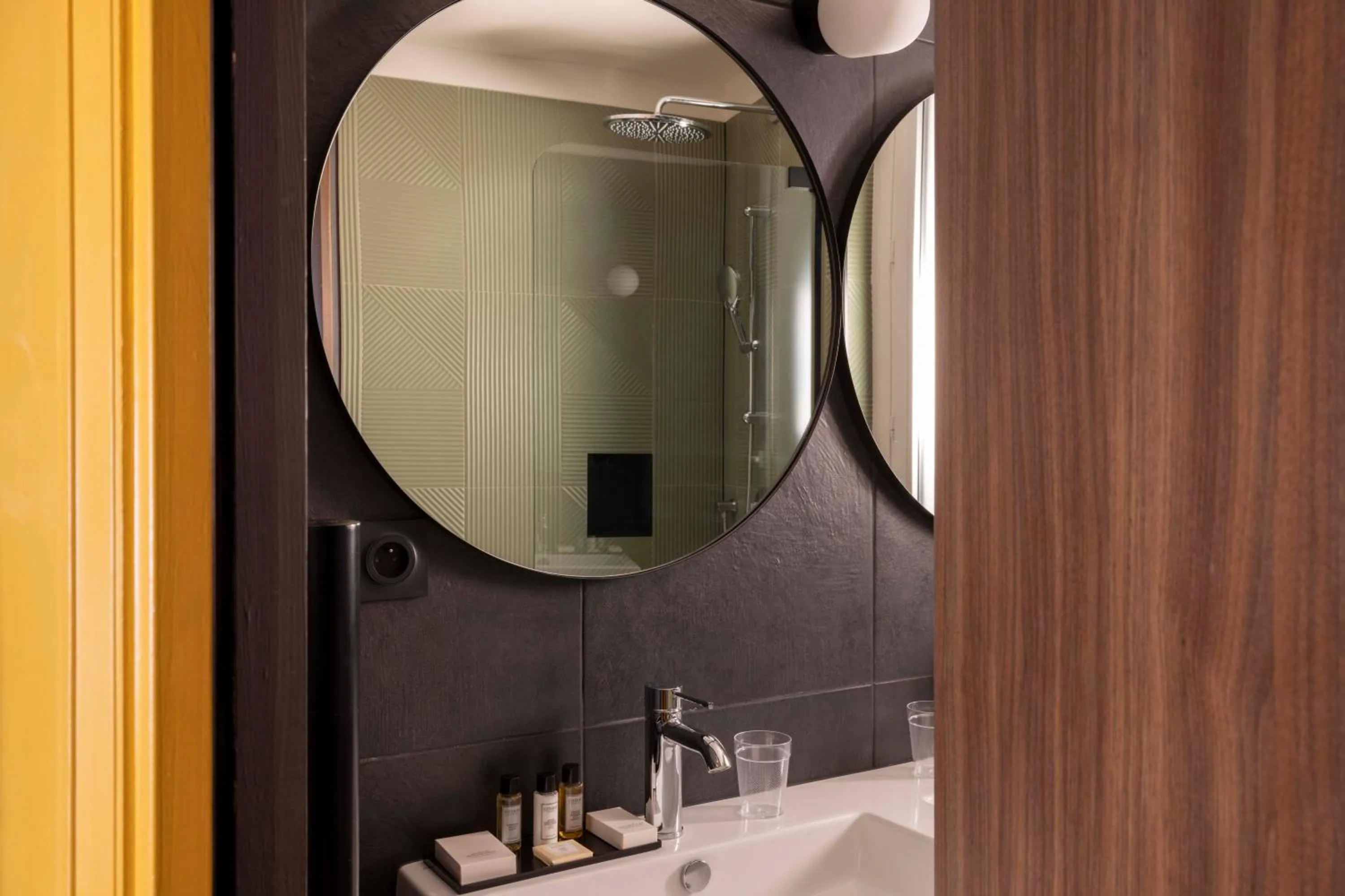 Paris Art Hotel Quartier Latin by Malone