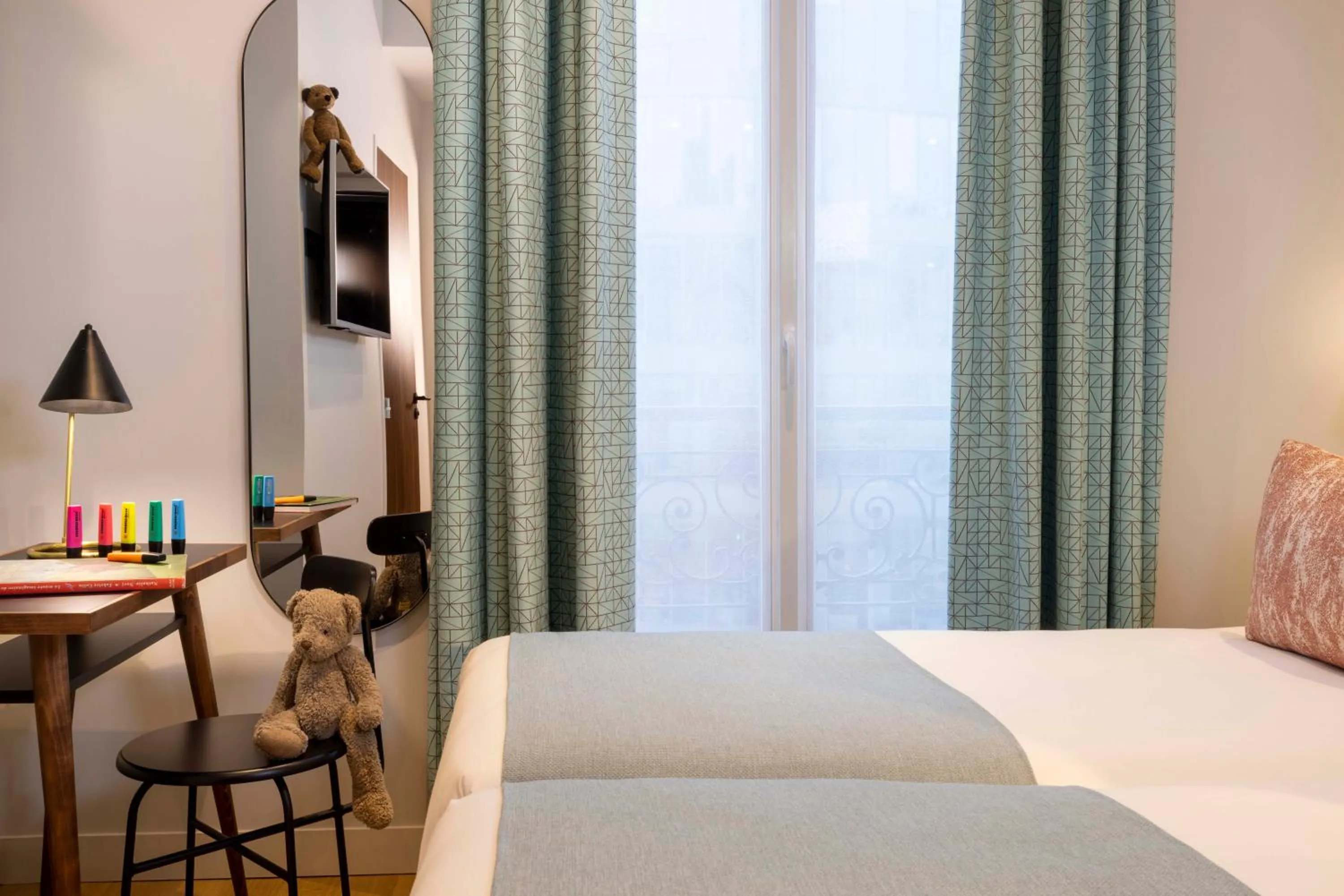 Bed in Paris Art Hotel Quartier Latin by Malone