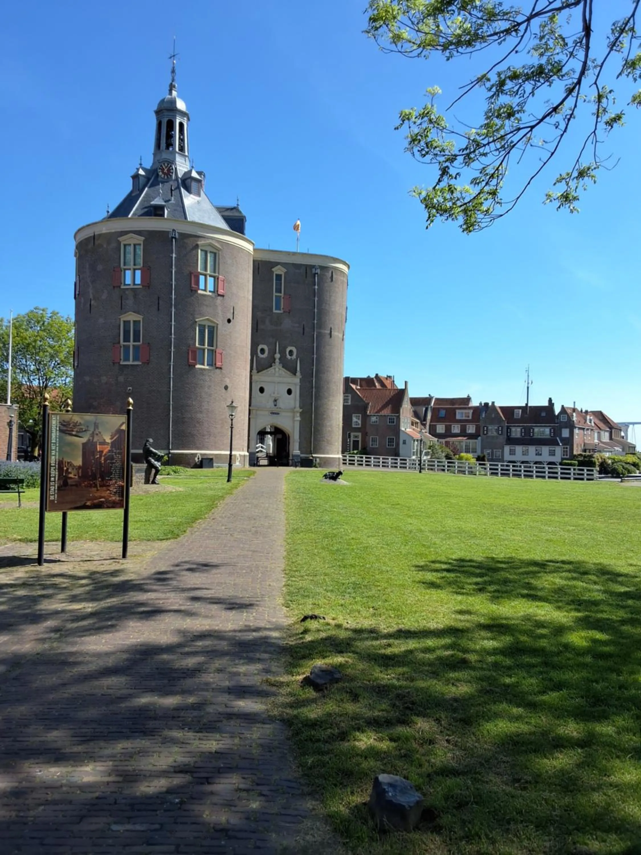 Nearby landmark in Appartement Havenzicht
