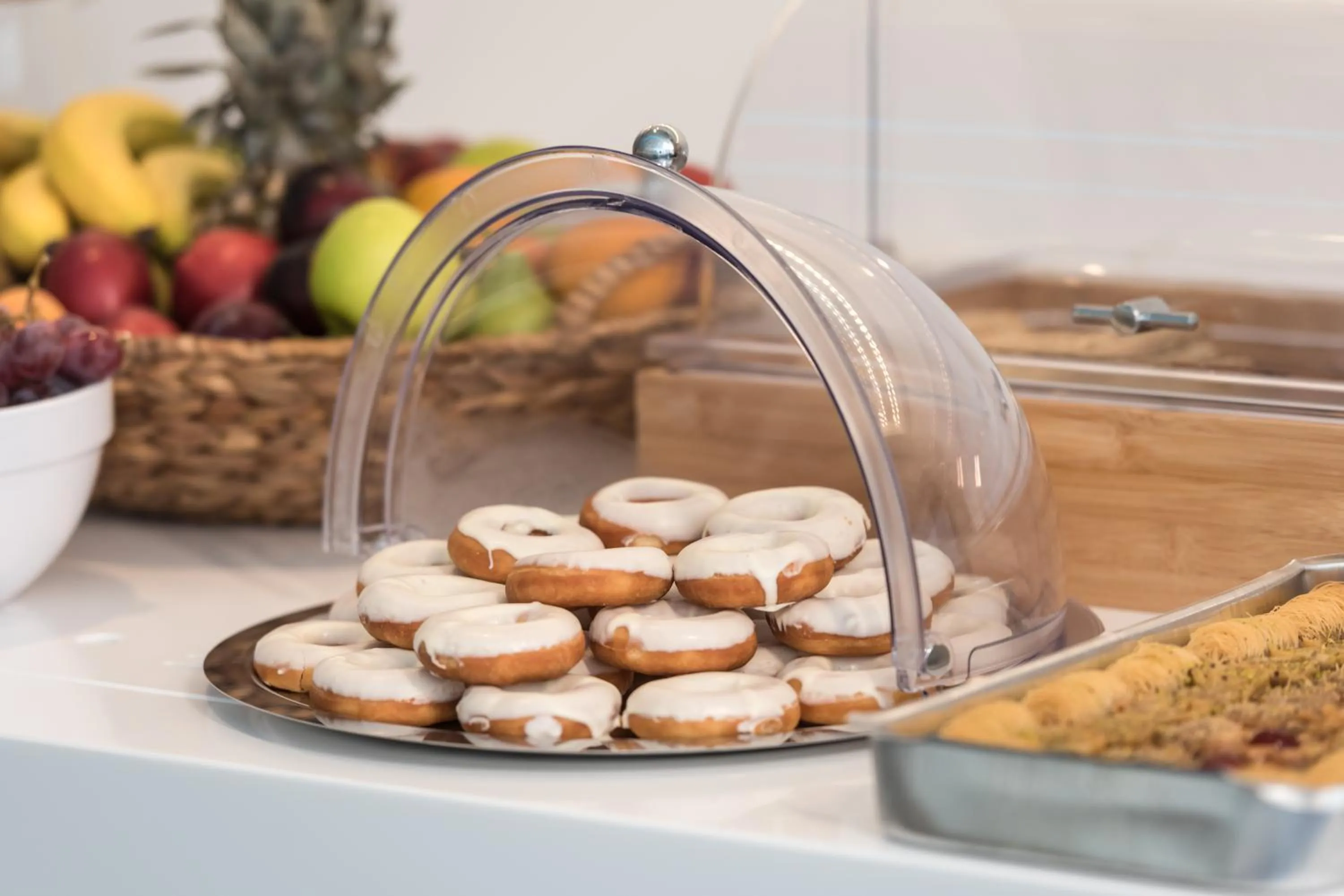 Breakfast in Marvarit Suites