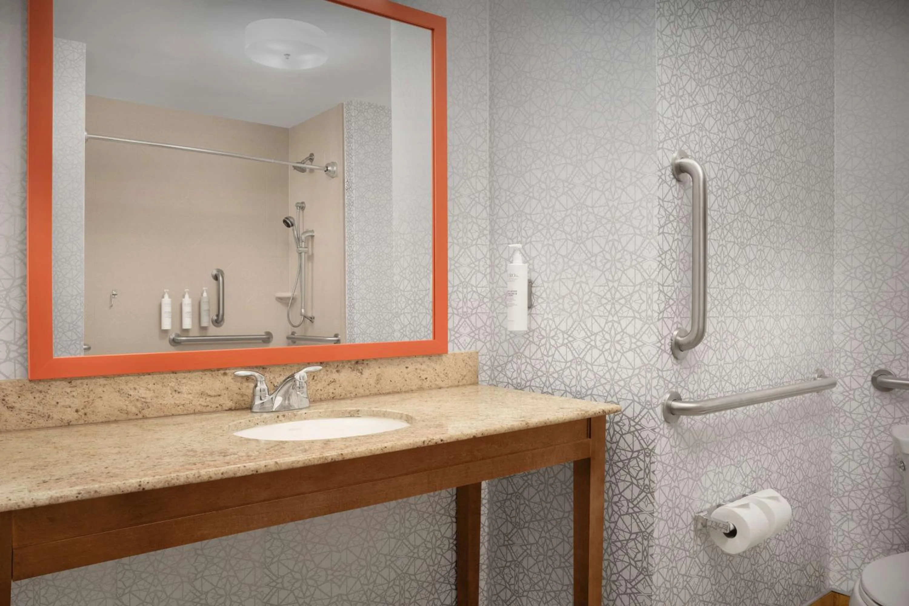 Bathroom in Hampton Inn & Suites Williston