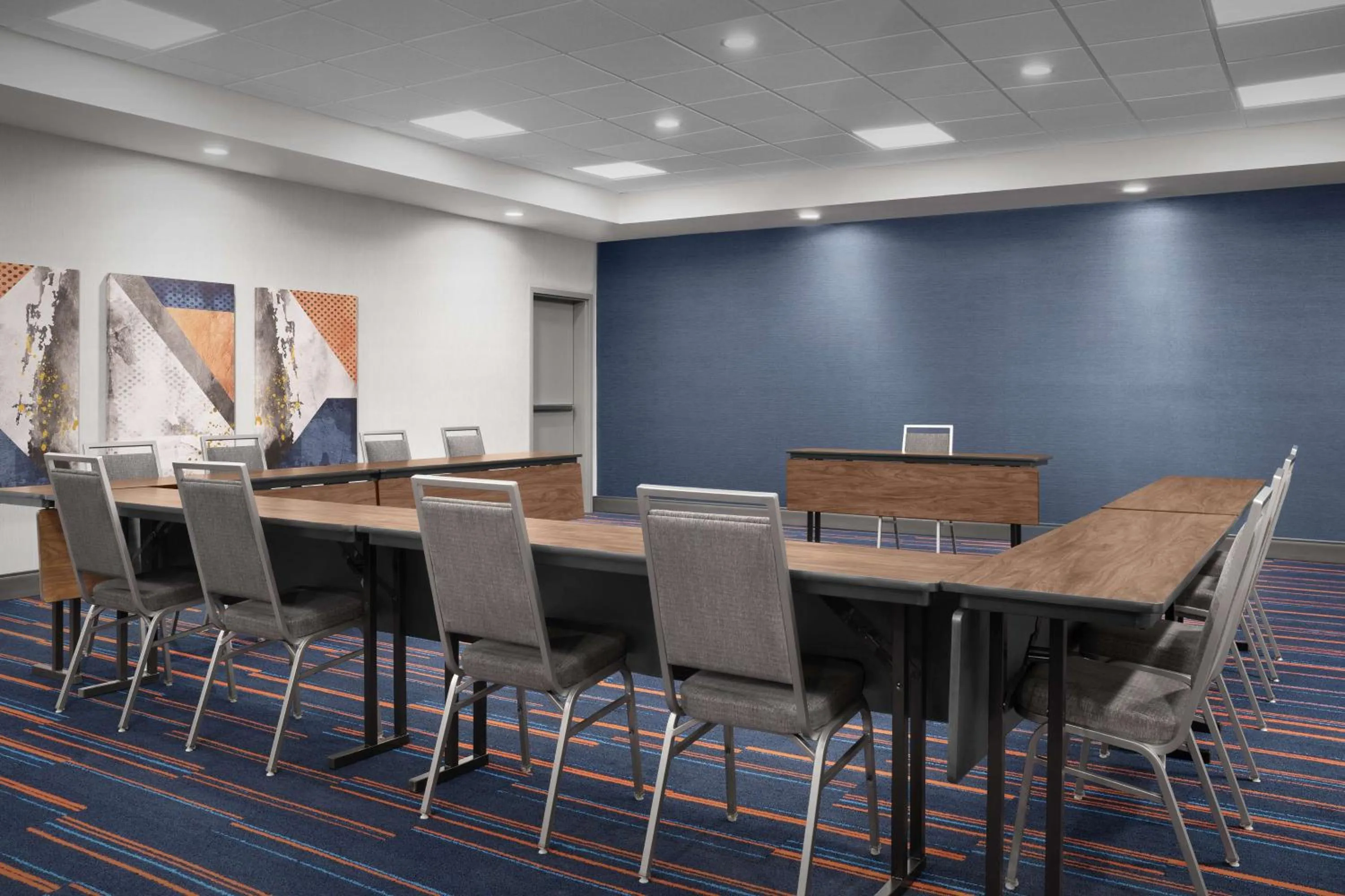 Meeting/conference room in Hampton Inn & Suites Williston