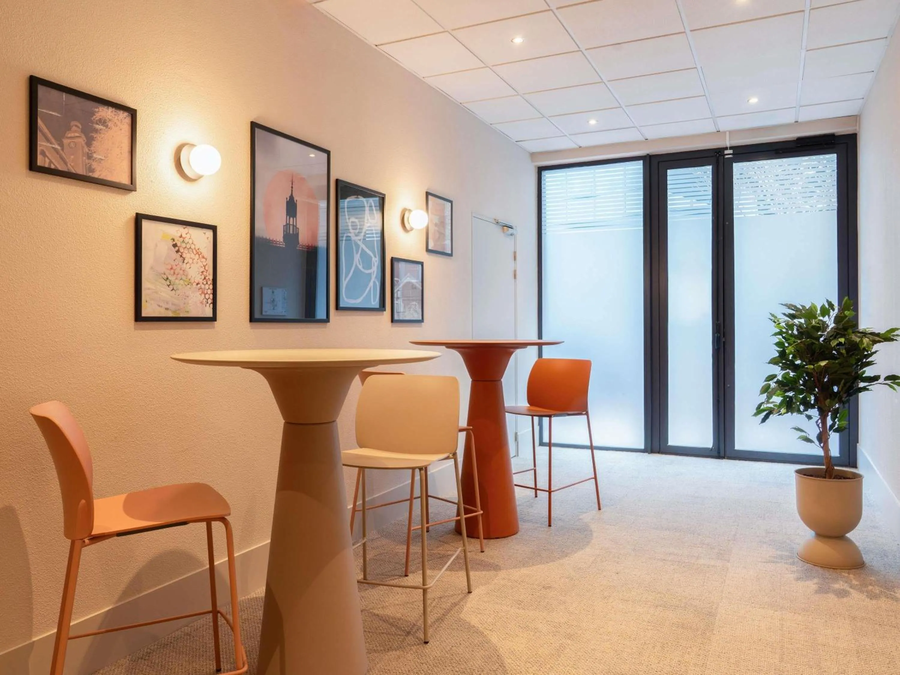 Meeting/conference room in ibis Styles Paris Porte d'Orléans