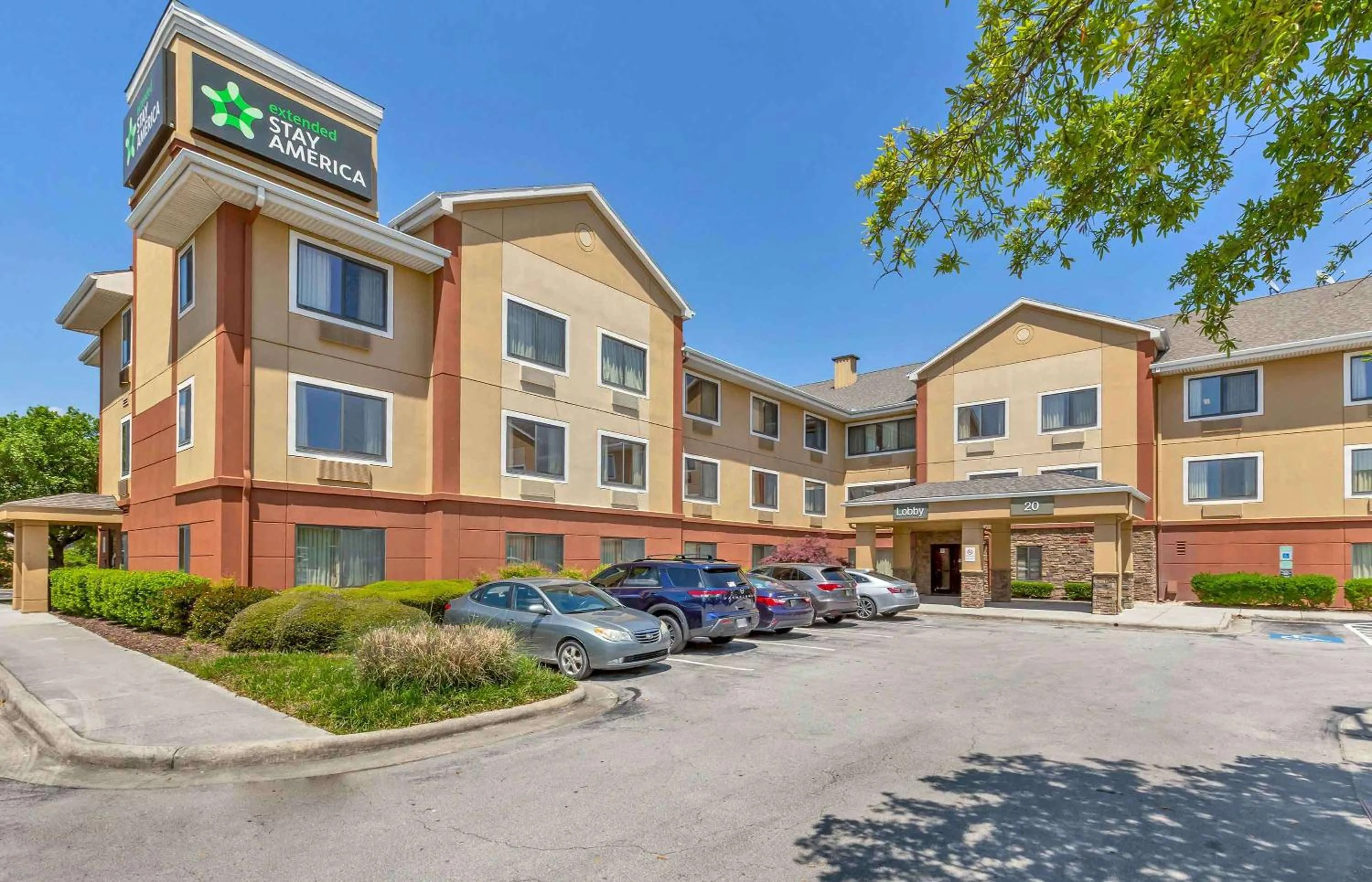 Property building in Extended Stay America Suites - Jacksonville - Camp Lejeune