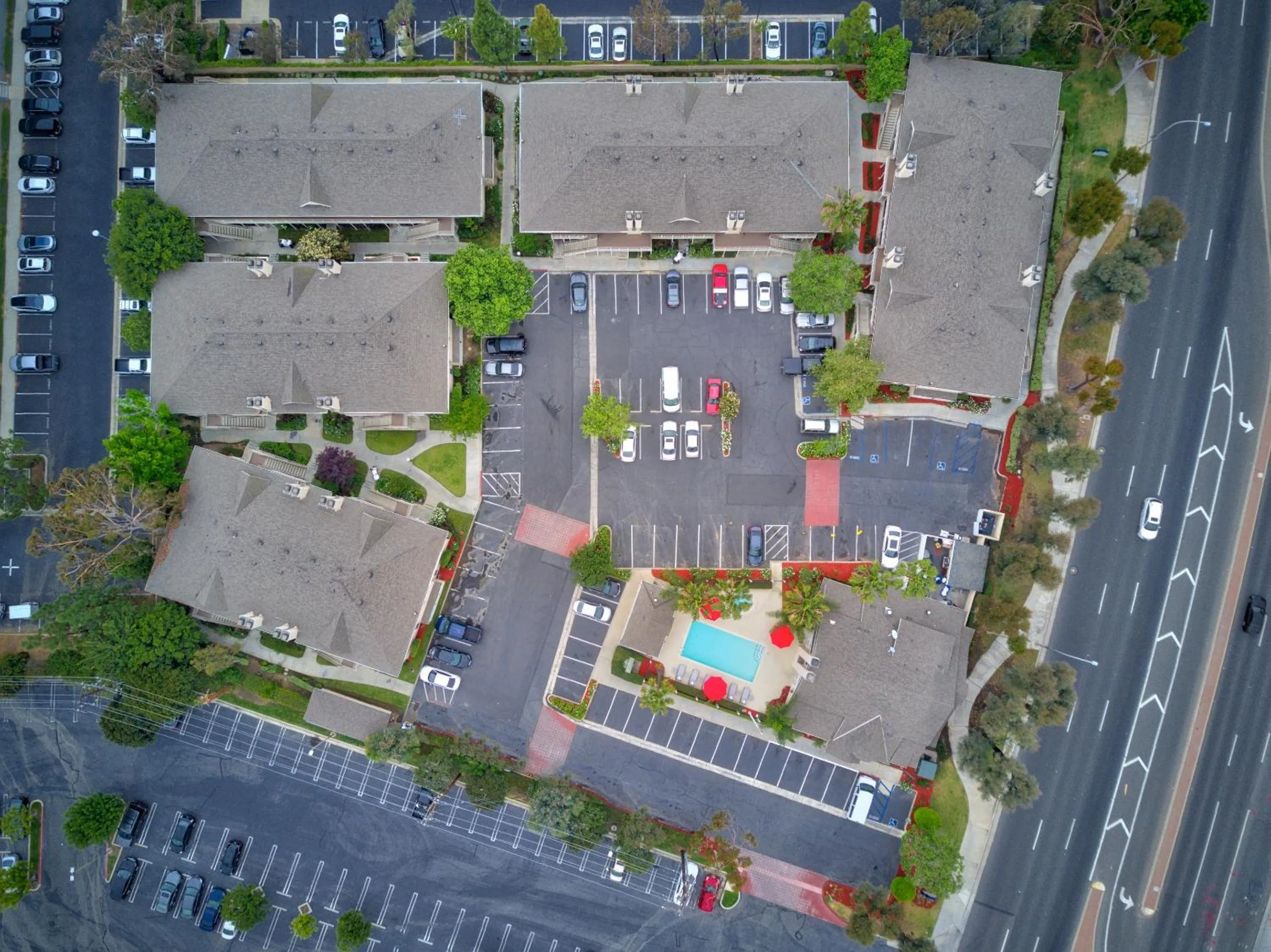 Property building in Chase Suites Brea-Fullerton - North Orange County
