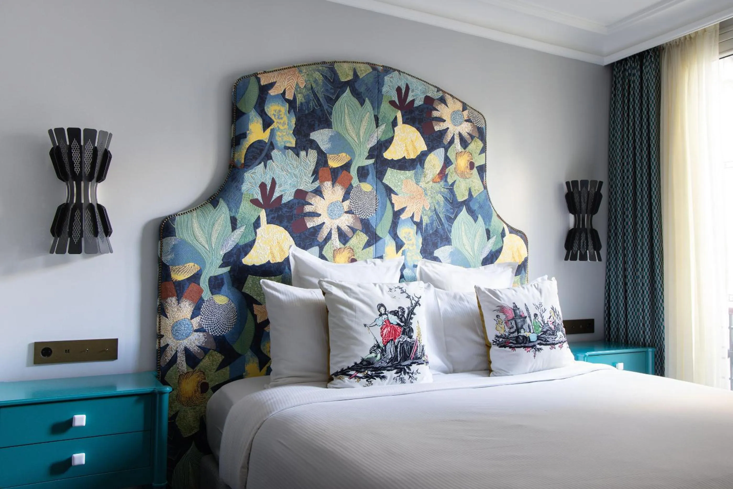 Bedroom, Bed in Normandy Le Chantier