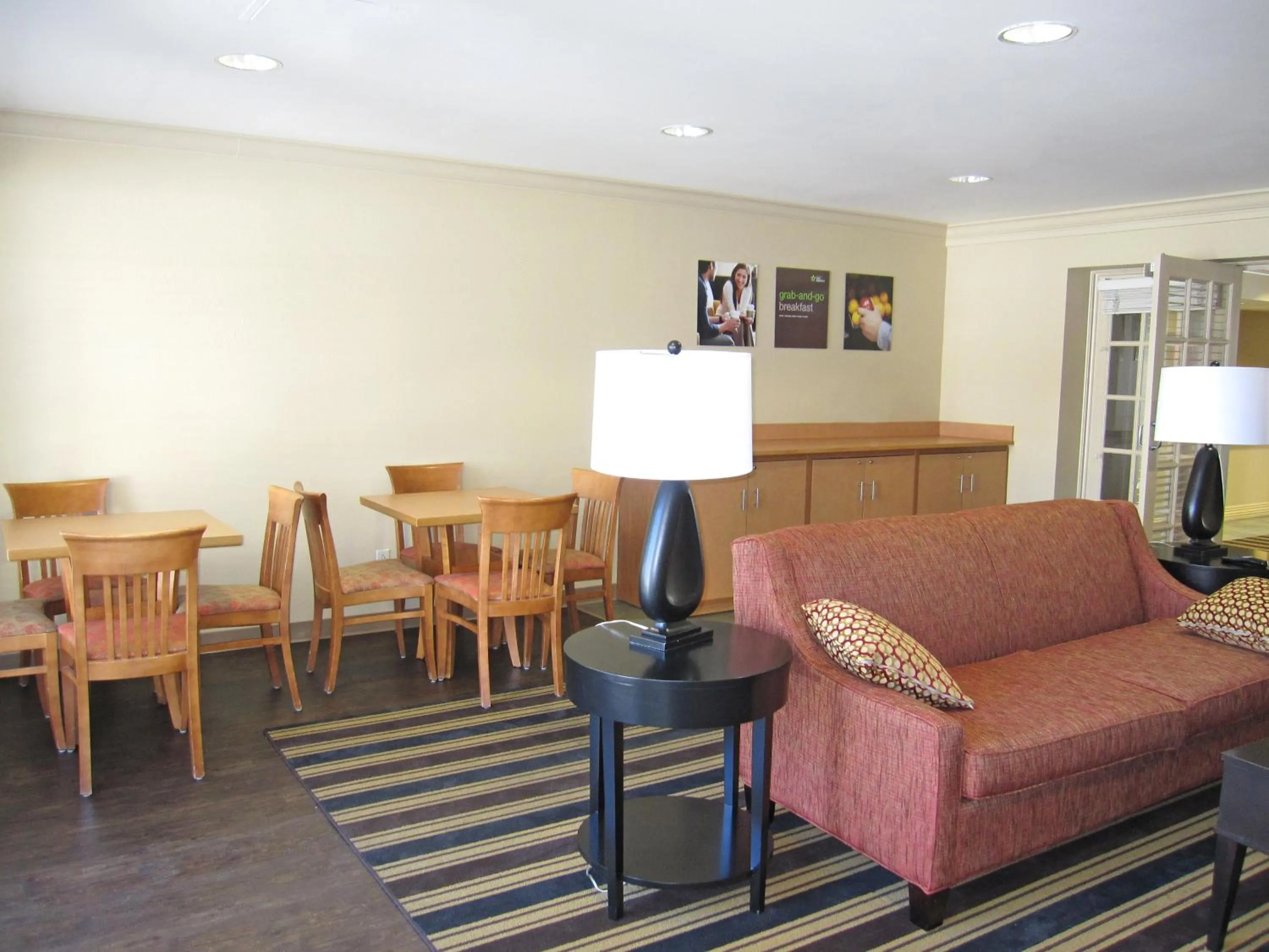Lounge or bar in Extended Stay America Suites - San Jose - Edenvale - South