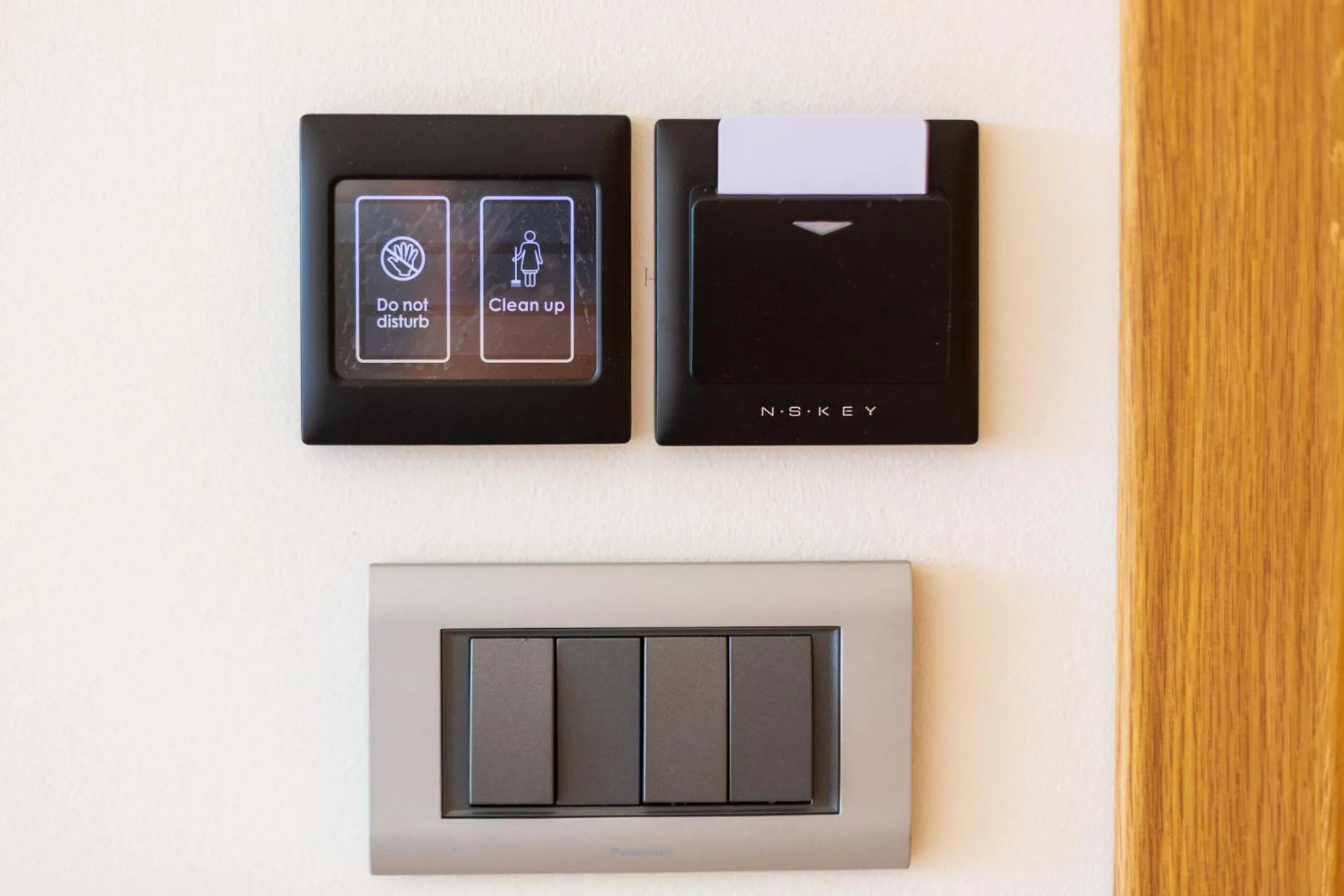 Text overlay in 180 South Seaside Hotel