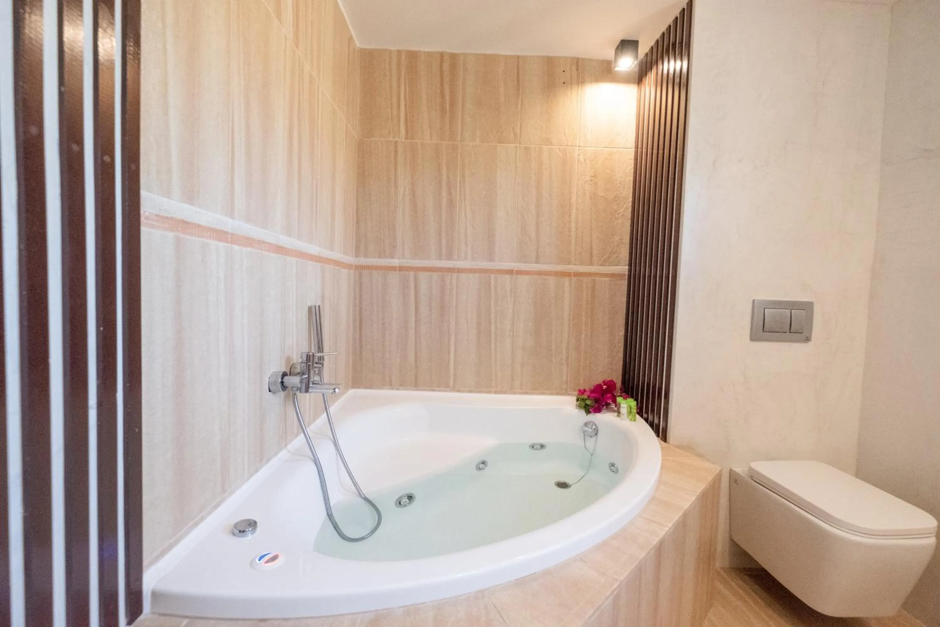 Bathroom in 180 South Seaside Hotel