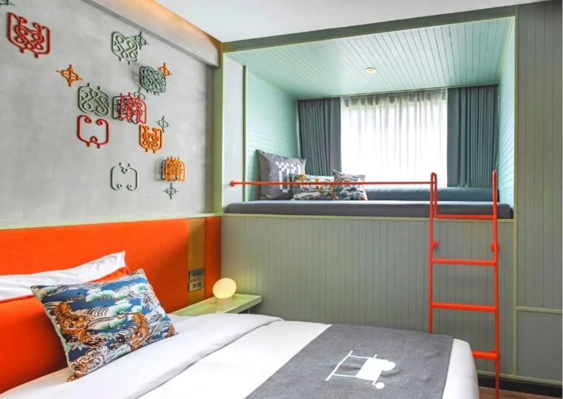 Bed in Samsen Street Hotel