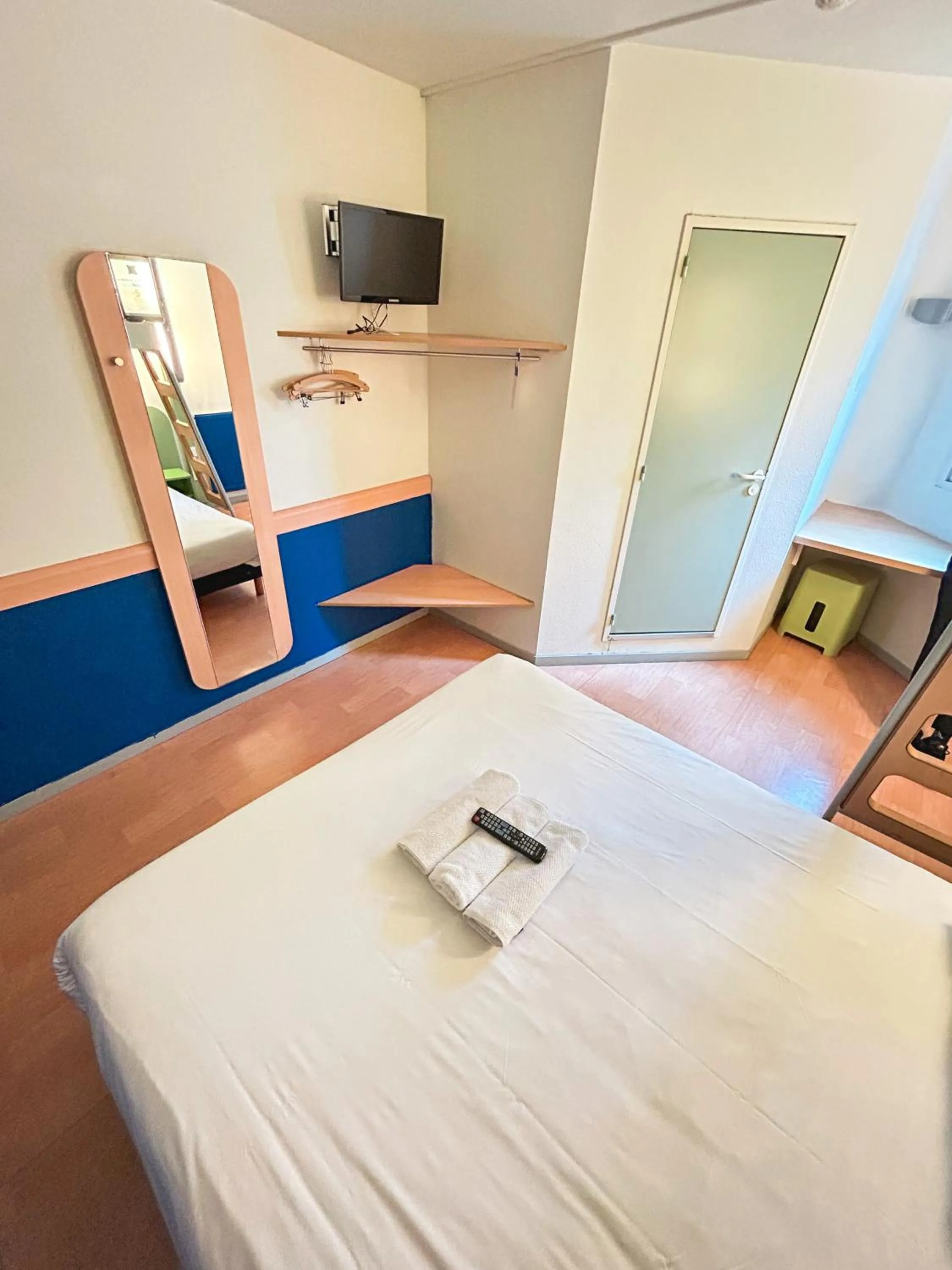 Bed in ibis budget Belfort Centre