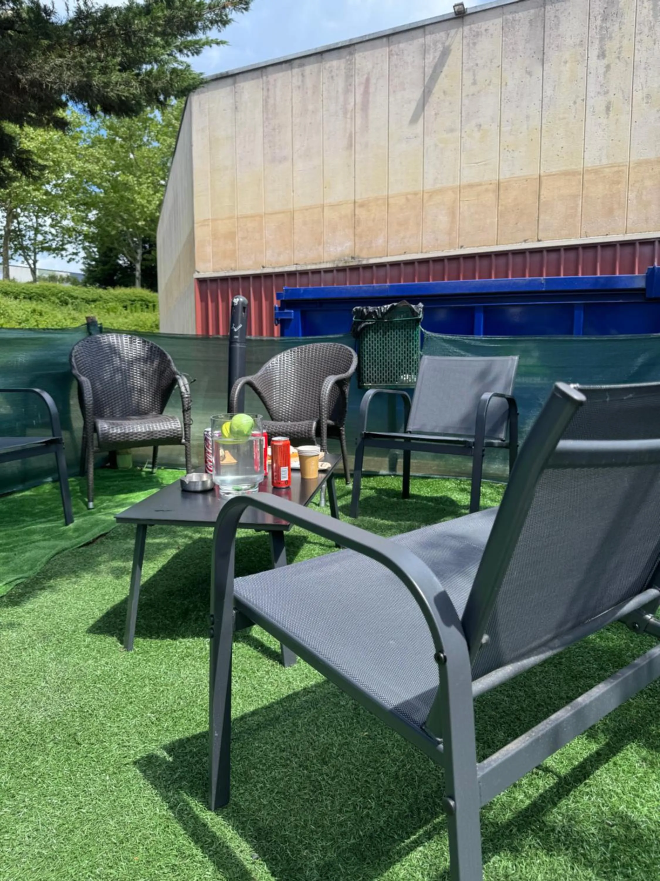 Patio in ibis budget Belfort Centre