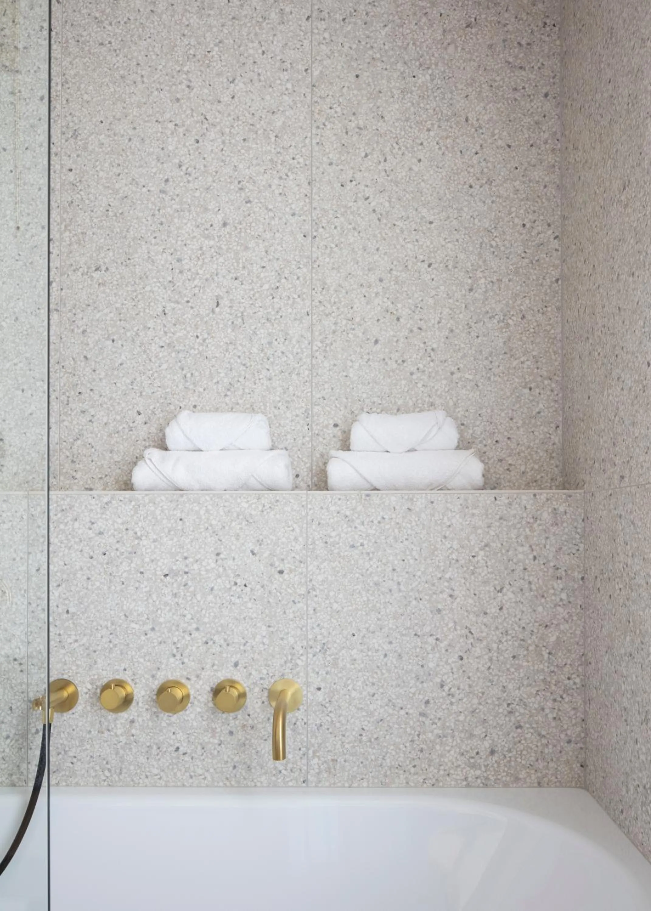 Bathroom in Hôtel de l'Abbaye Lyon - Boutique Hôtel