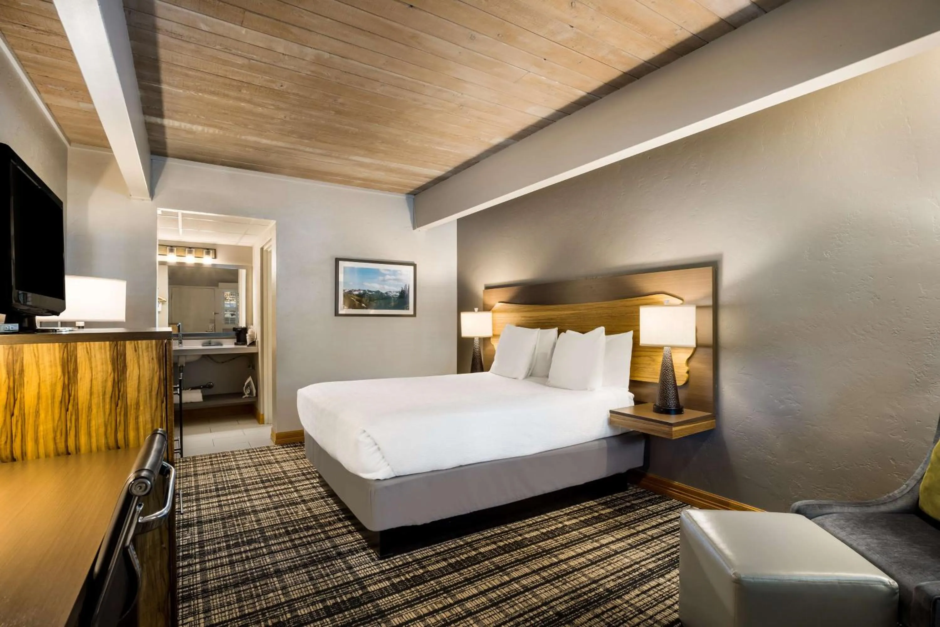 Bedroom, Bed in Best Western Antlers at Glenwood Springs