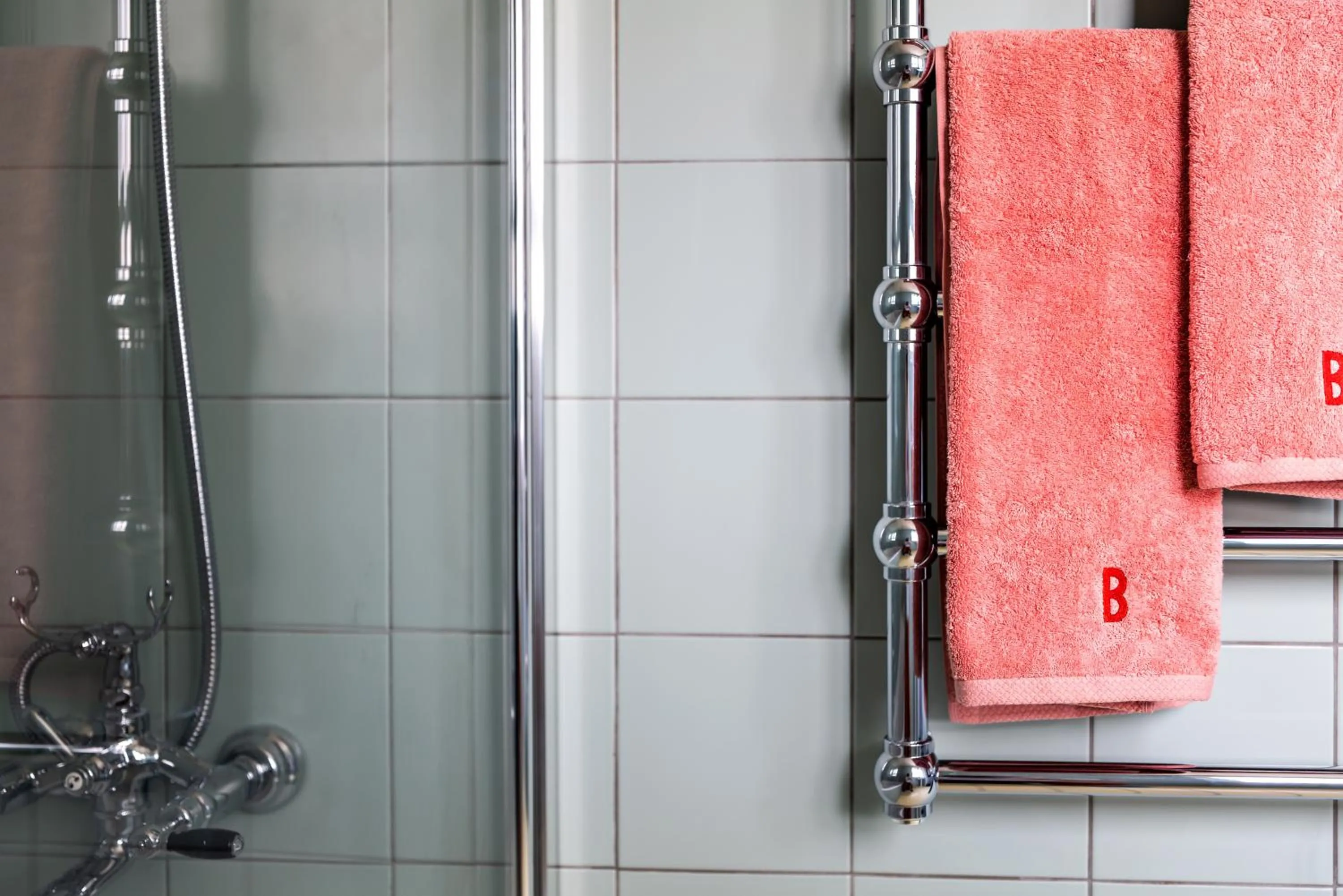 towels in Hôtel de La Boétie