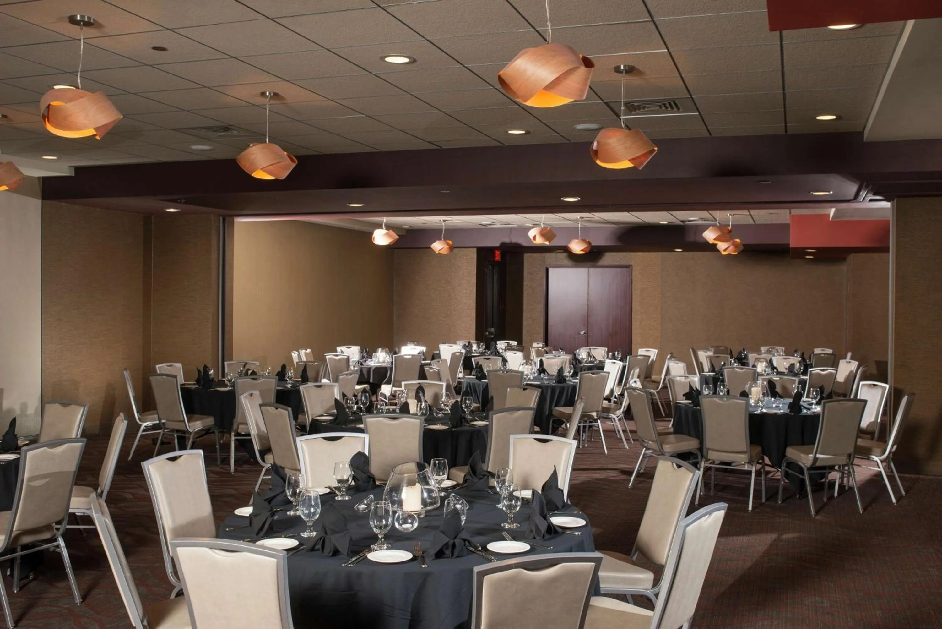 Meeting/conference room in The Broadway Columbia - a DoubleTree by Hilton Hotel